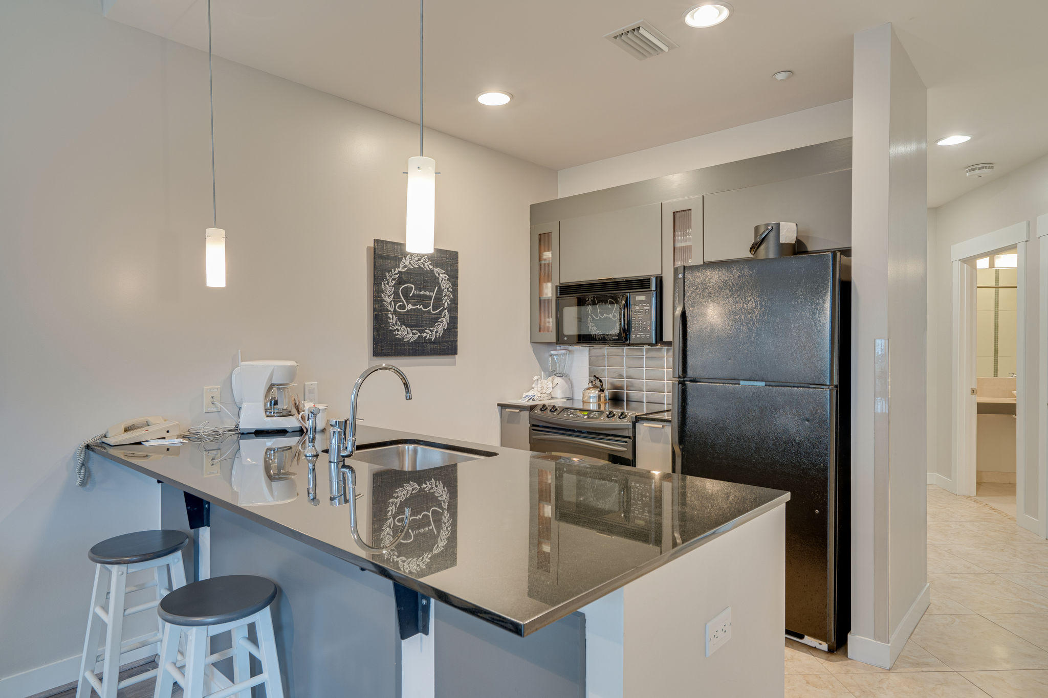 BAHIA CONDO - Residential