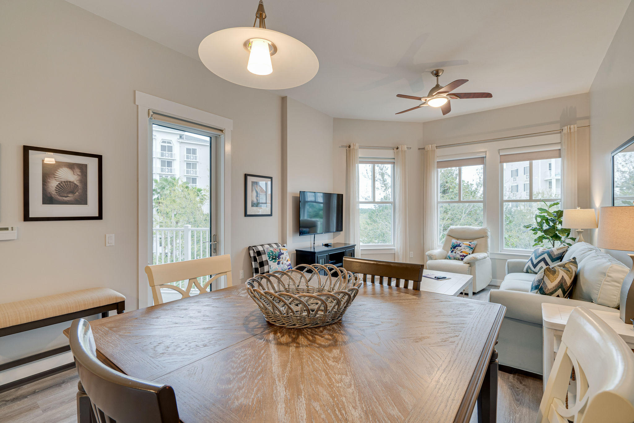 BAHIA CONDO - Residential