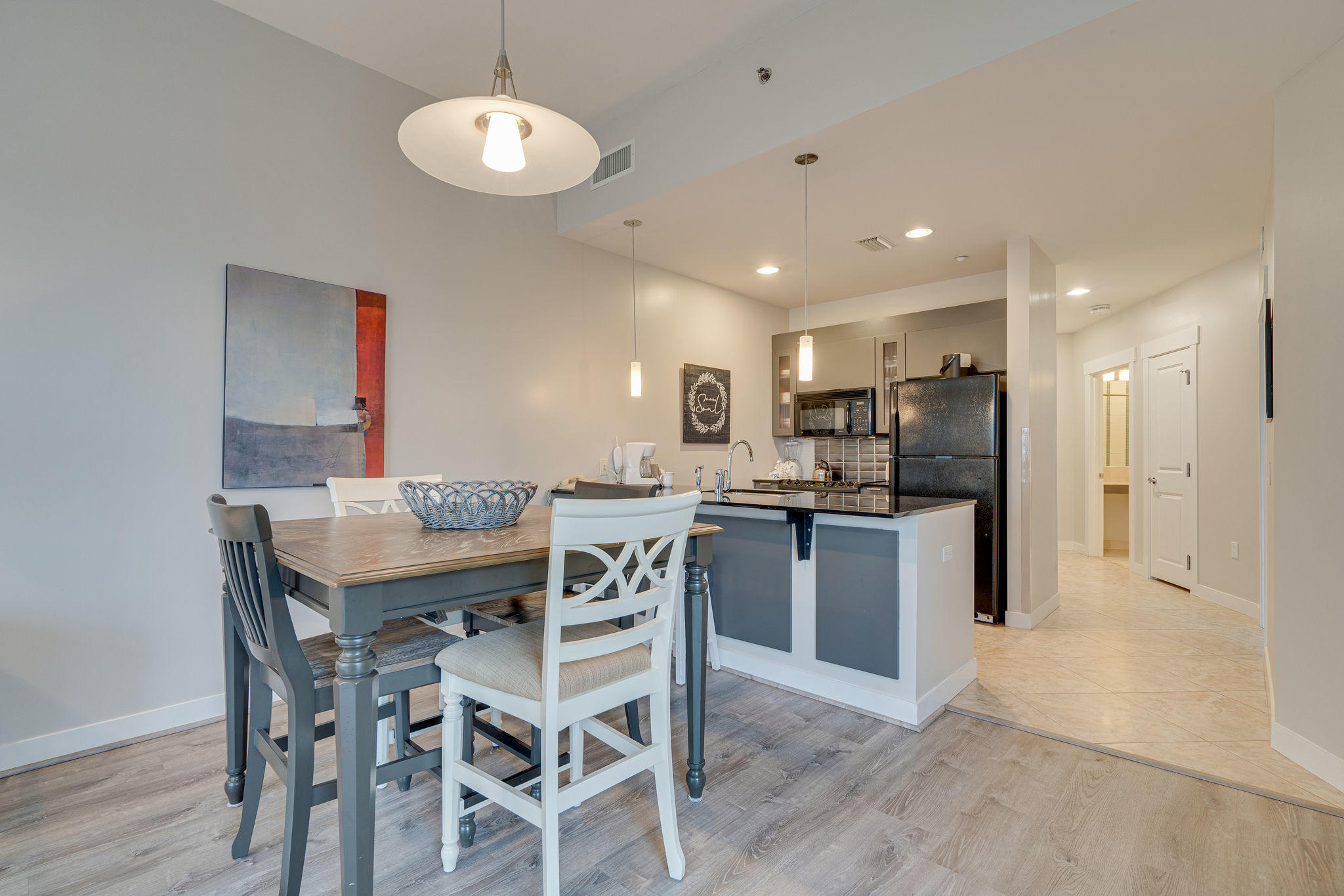 BAHIA CONDO - Residential