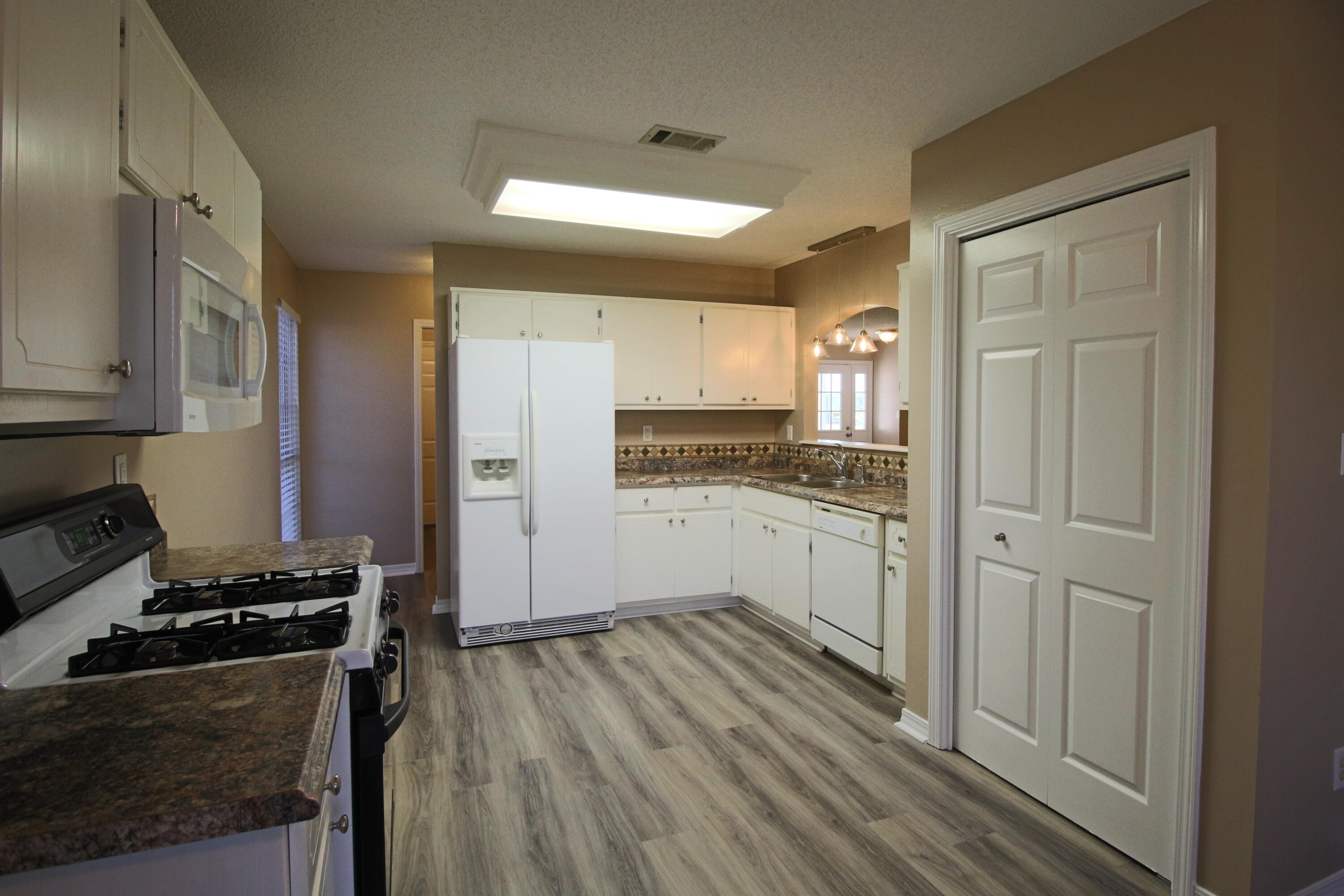 STEEPLECHASE PH I LOT 41 BLK B - Residential Lease