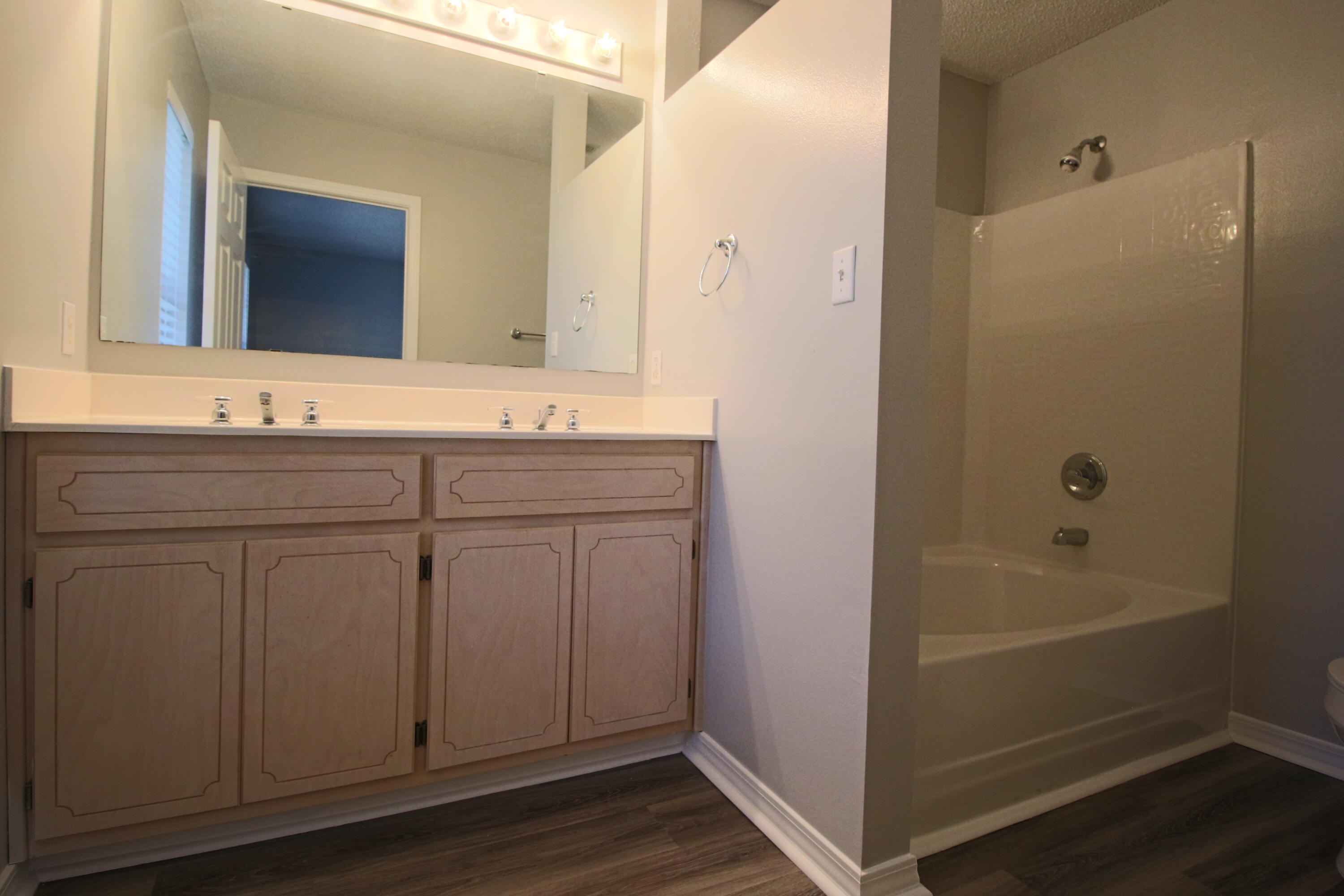 STEEPLECHASE PH I LOT 41 BLK B - Residential Lease