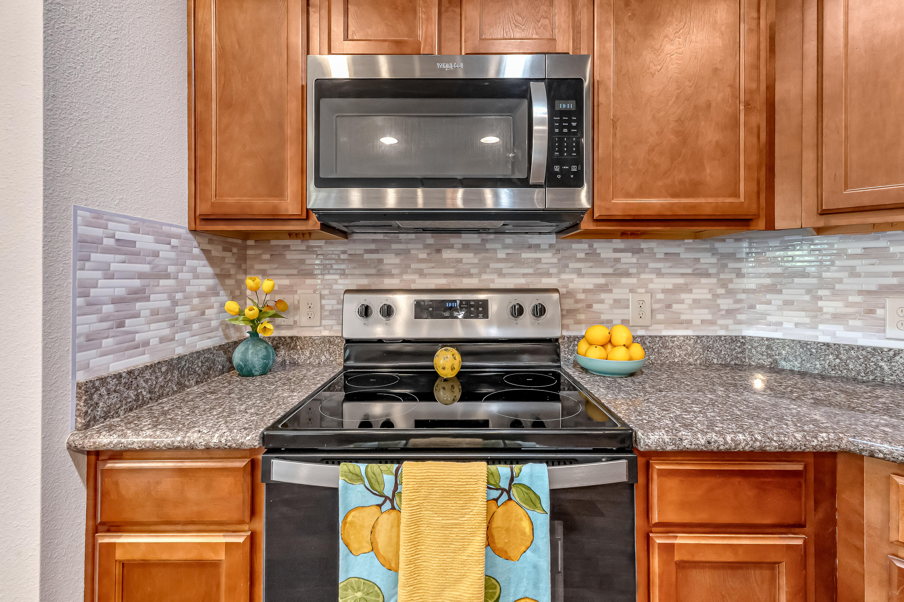 HOLLEY SHORES 1ST ADDN - Residential