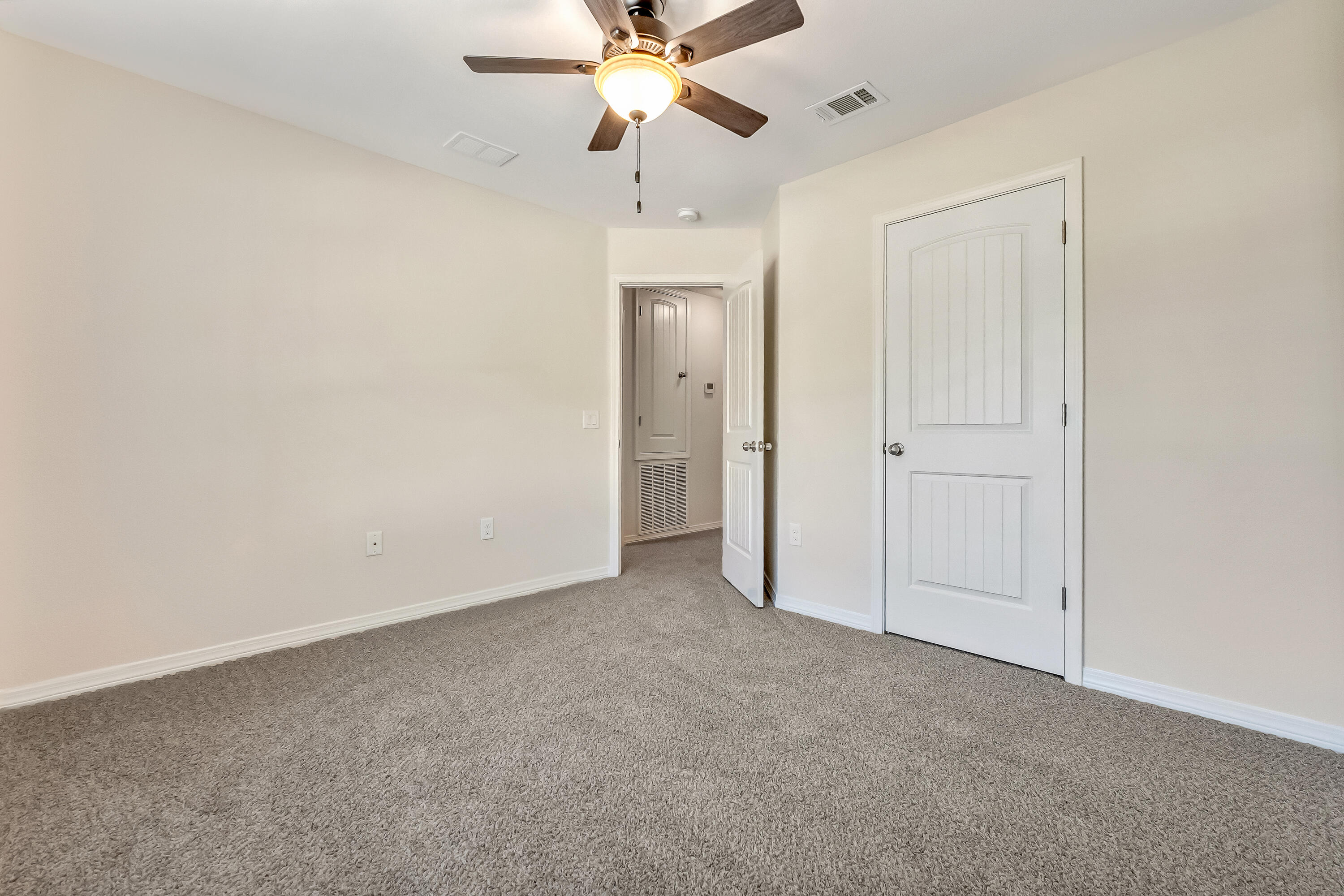 HOLLEY SHORES 1ST ADDN - Residential