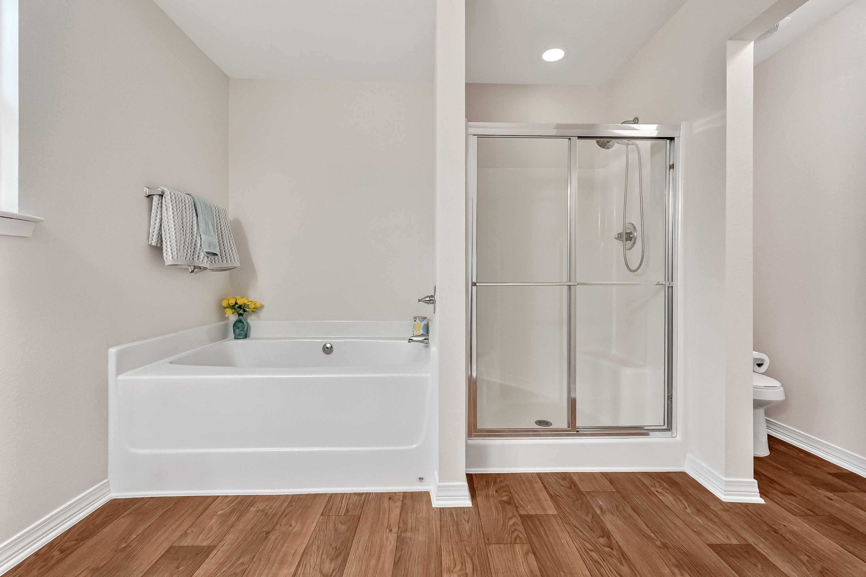 HOLLEY SHORES 1ST ADDN - Residential