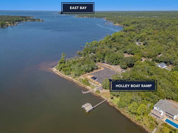 HOLLEY SHORES 1ST ADDN - Residential