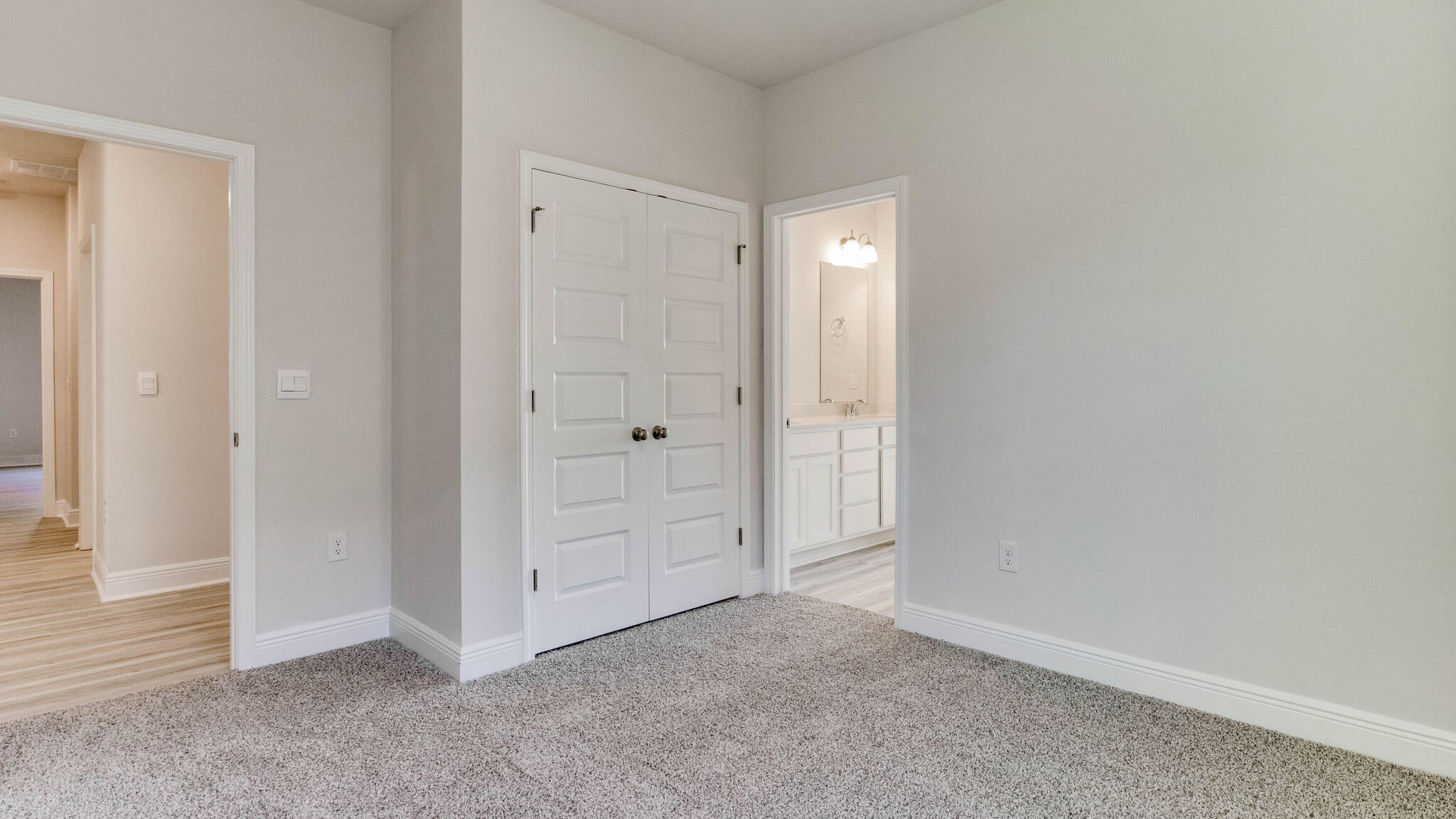 PLANTATION WOODS - Residential