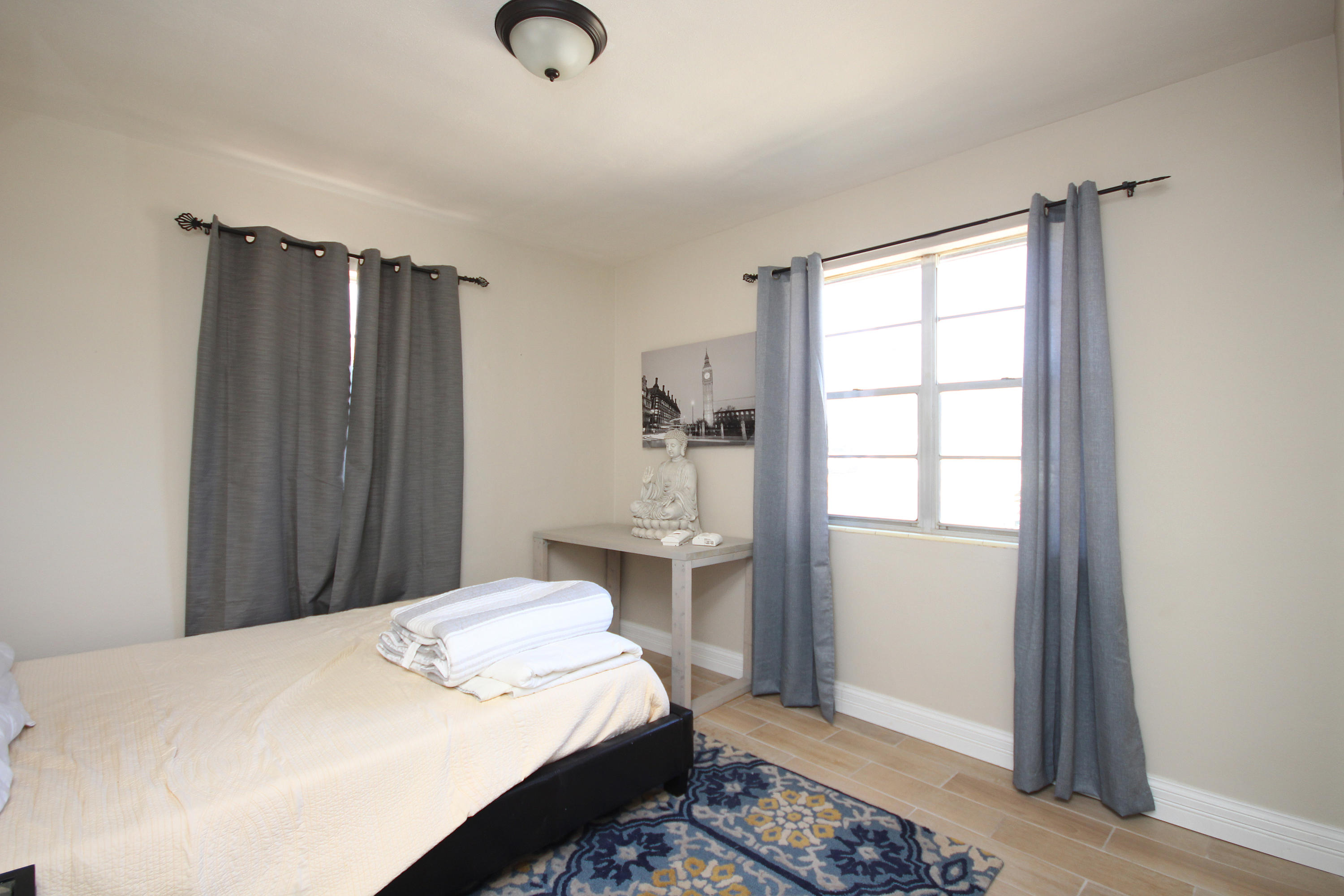 GARNIERS BEACH 2ND - Residential