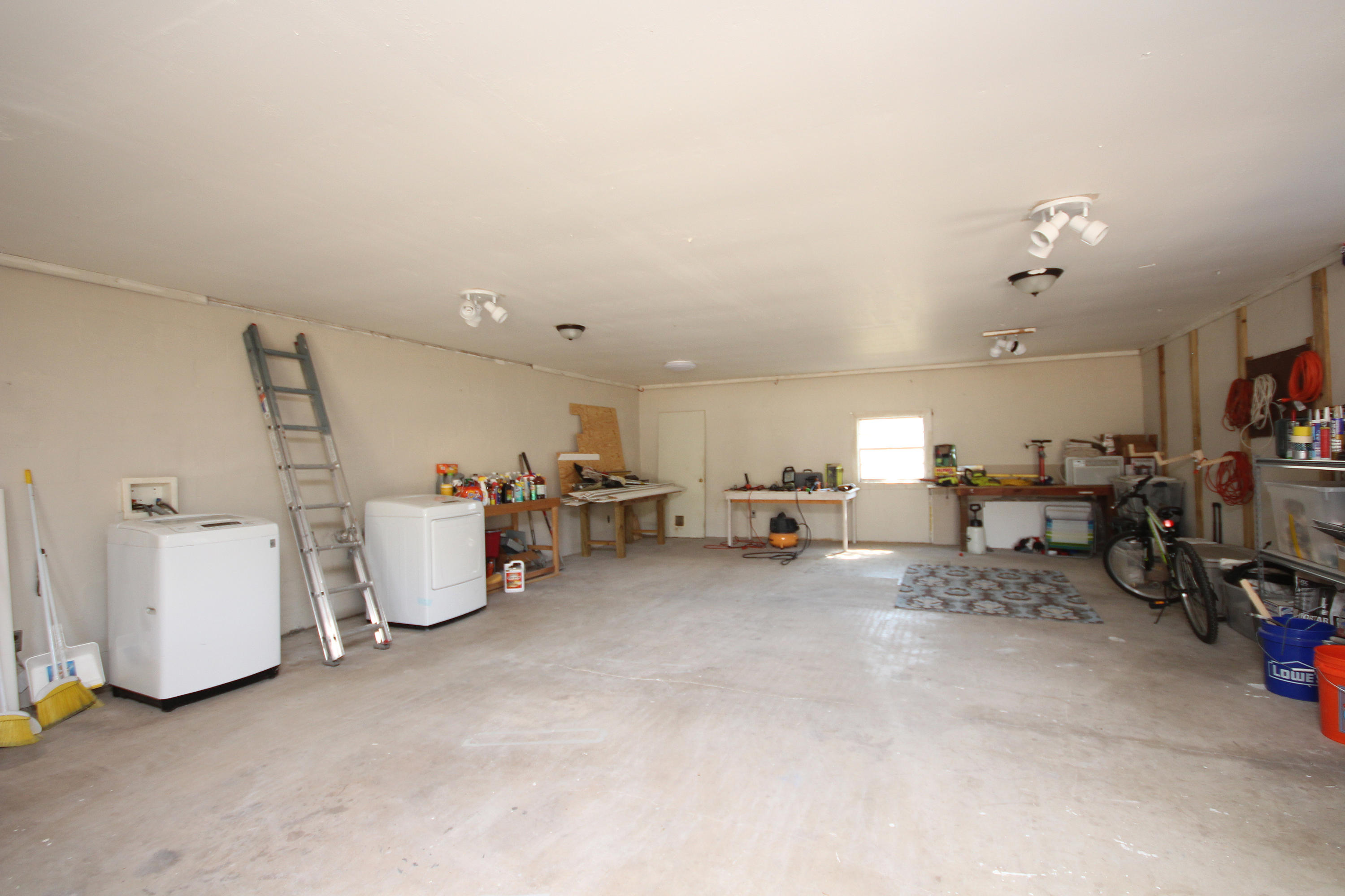 GARNIERS BEACH 2ND - Residential