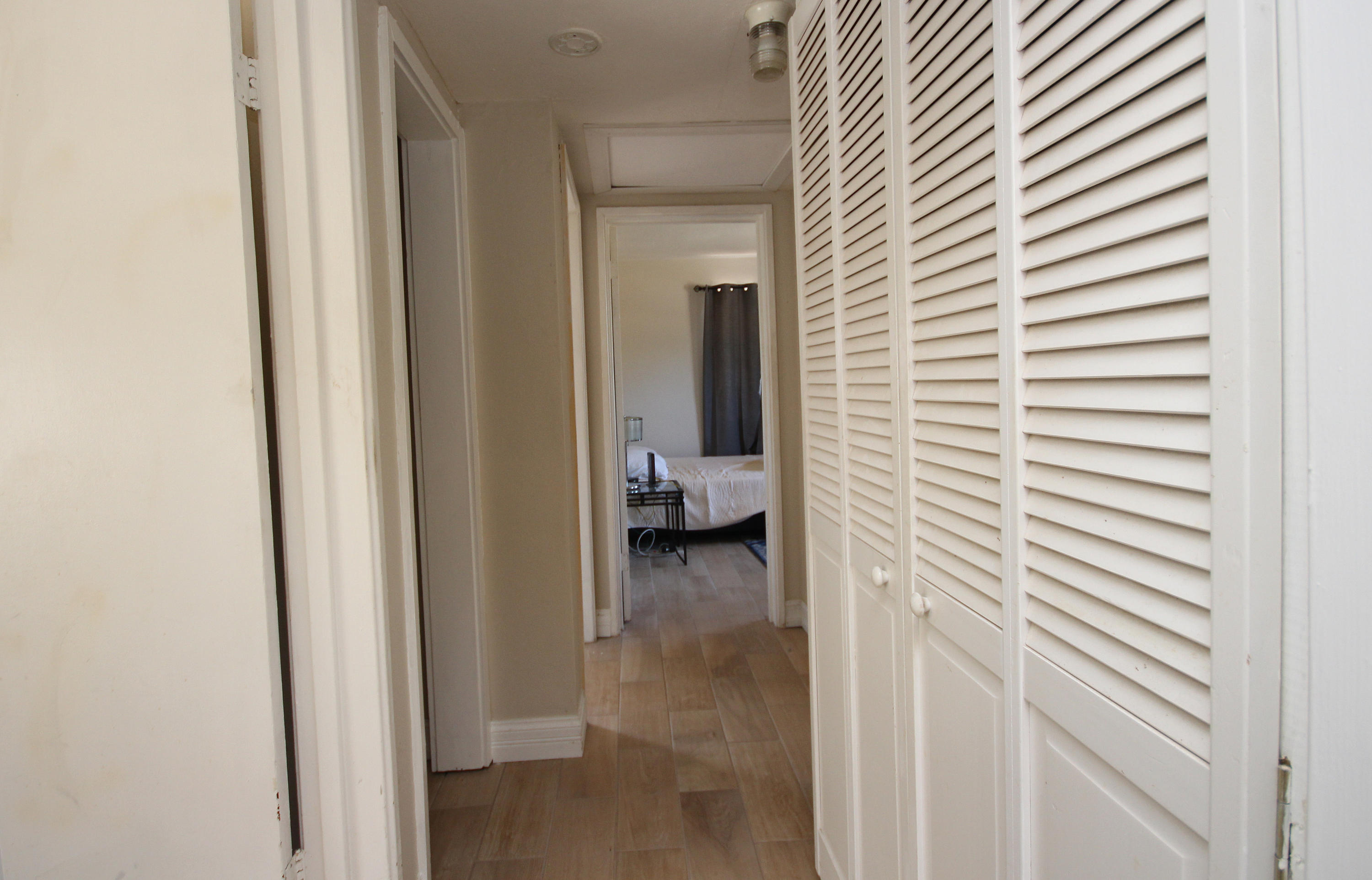 GARNIERS BEACH 2ND - Residential