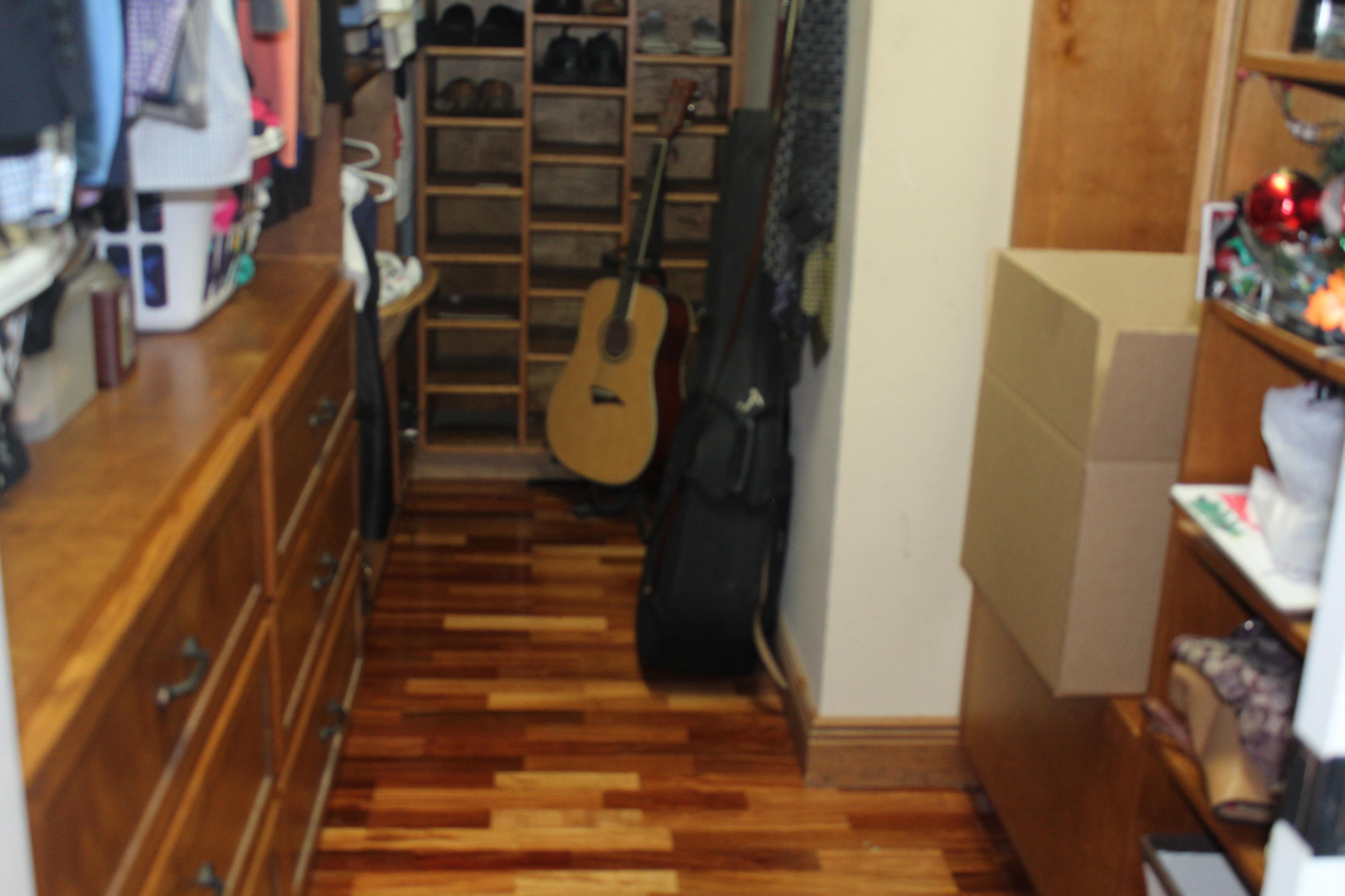 PINE KNOLL - Residential