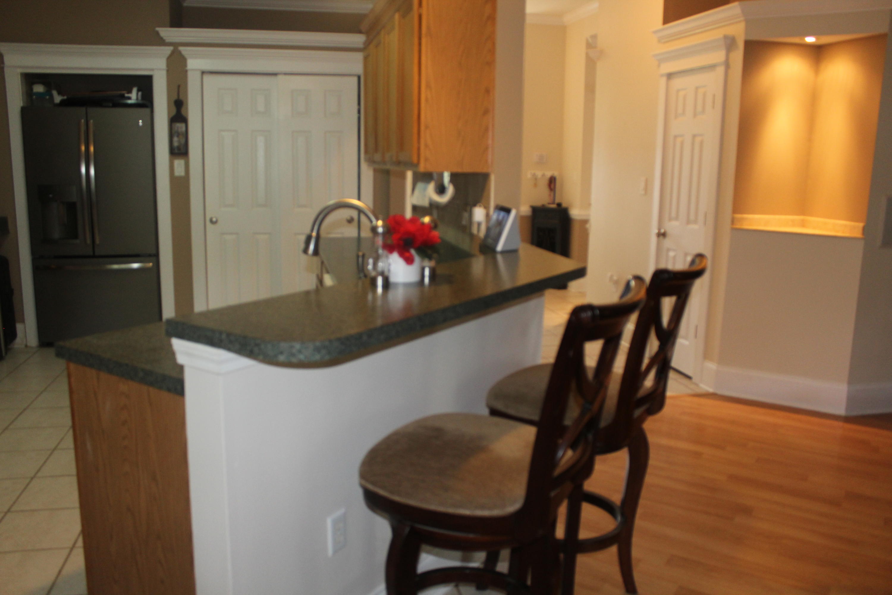 PINE KNOLL - Residential