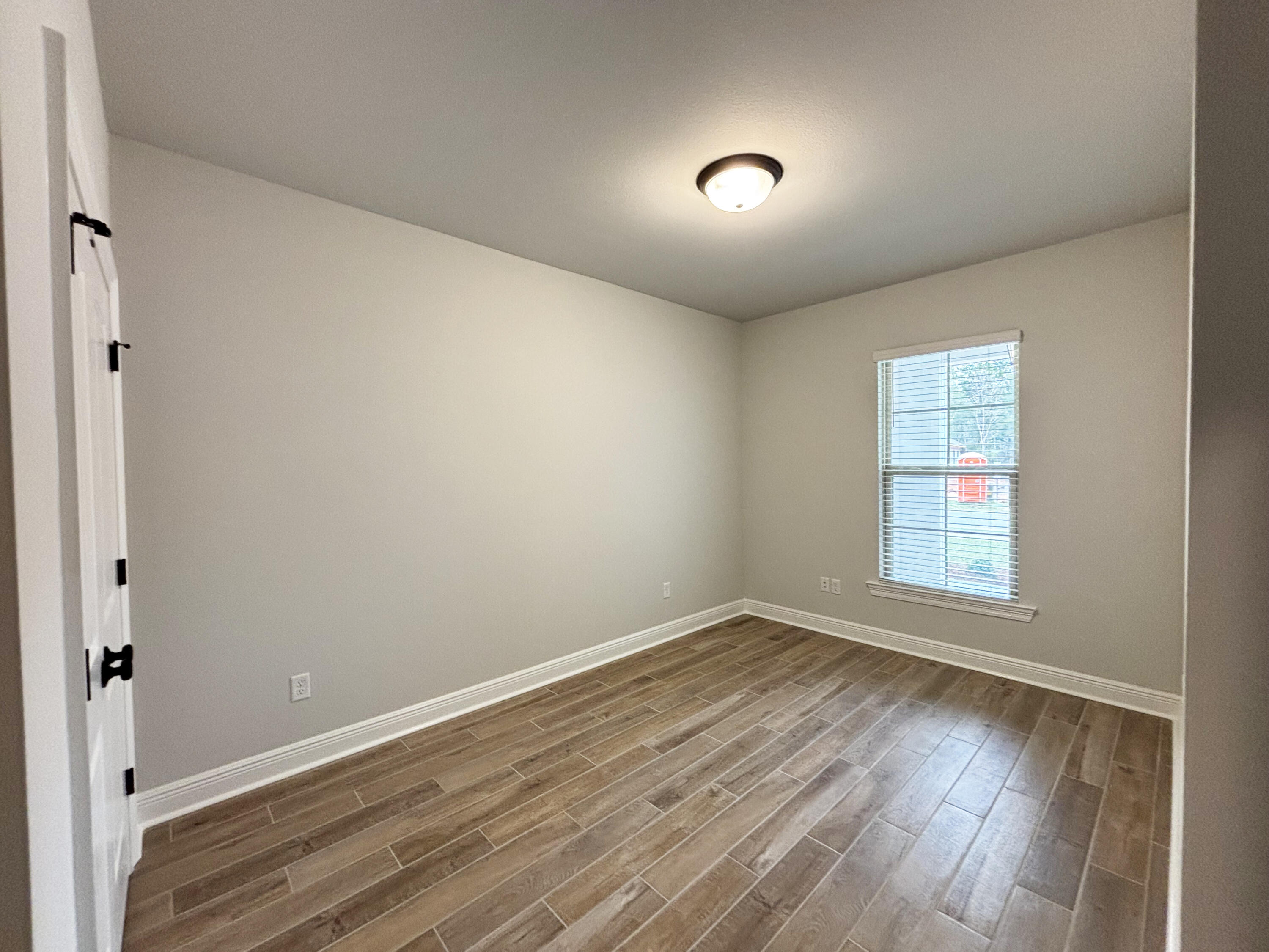 HAMMOCK BAY - BIRD SONG - Residential