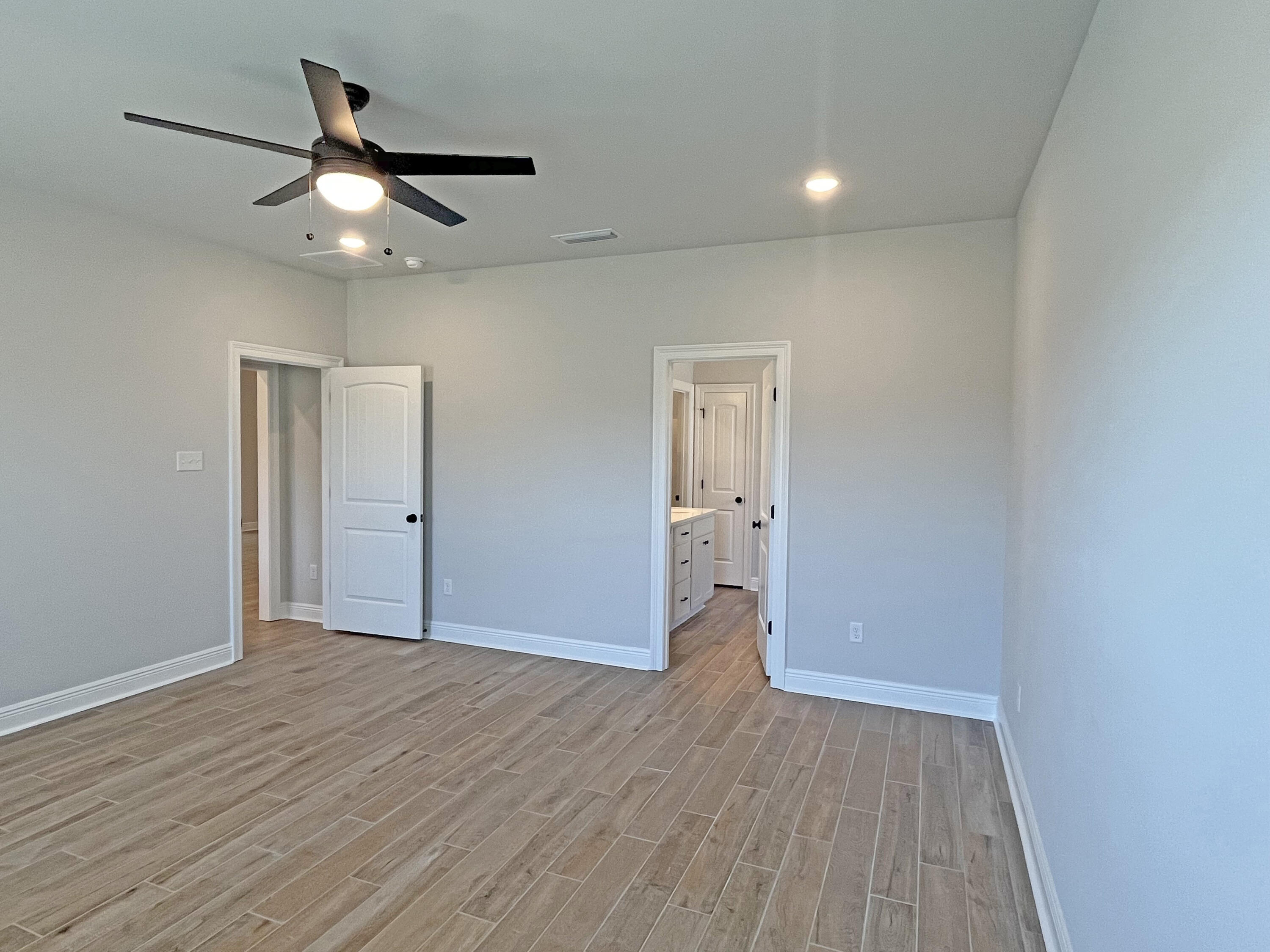 HAMMOCK BAY - BIRD SONG - Residential