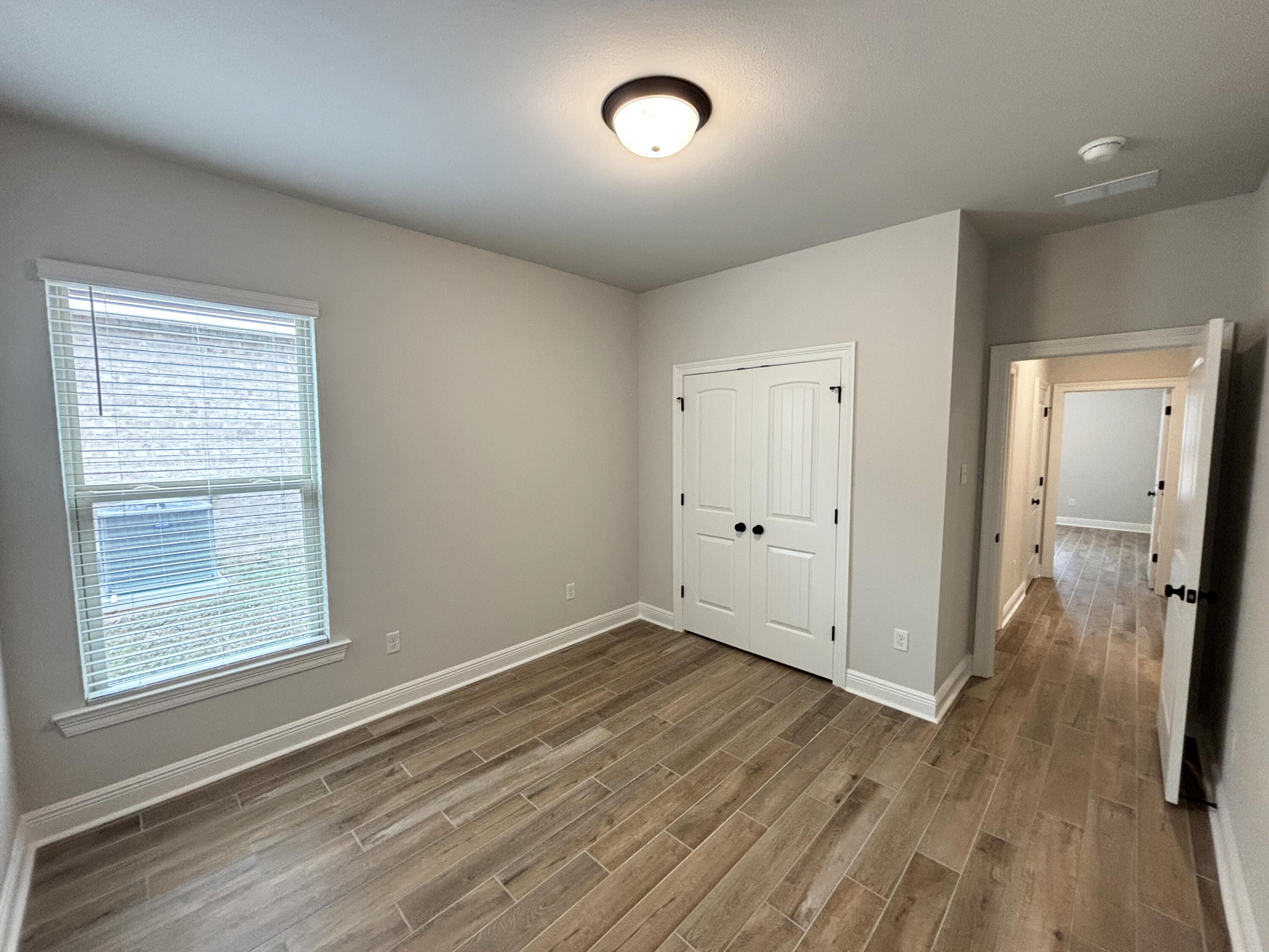 HAMMOCK BAY - BIRD SONG - Residential