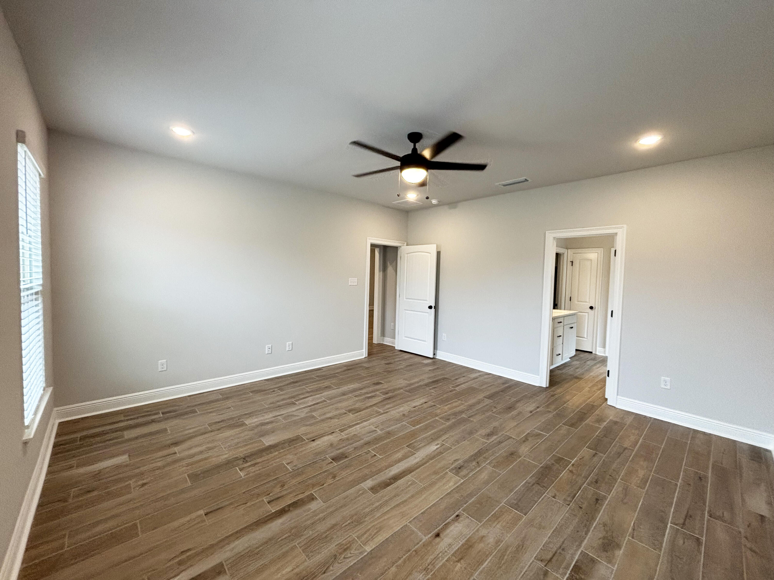 HAMMOCK BAY - BIRD SONG - Residential