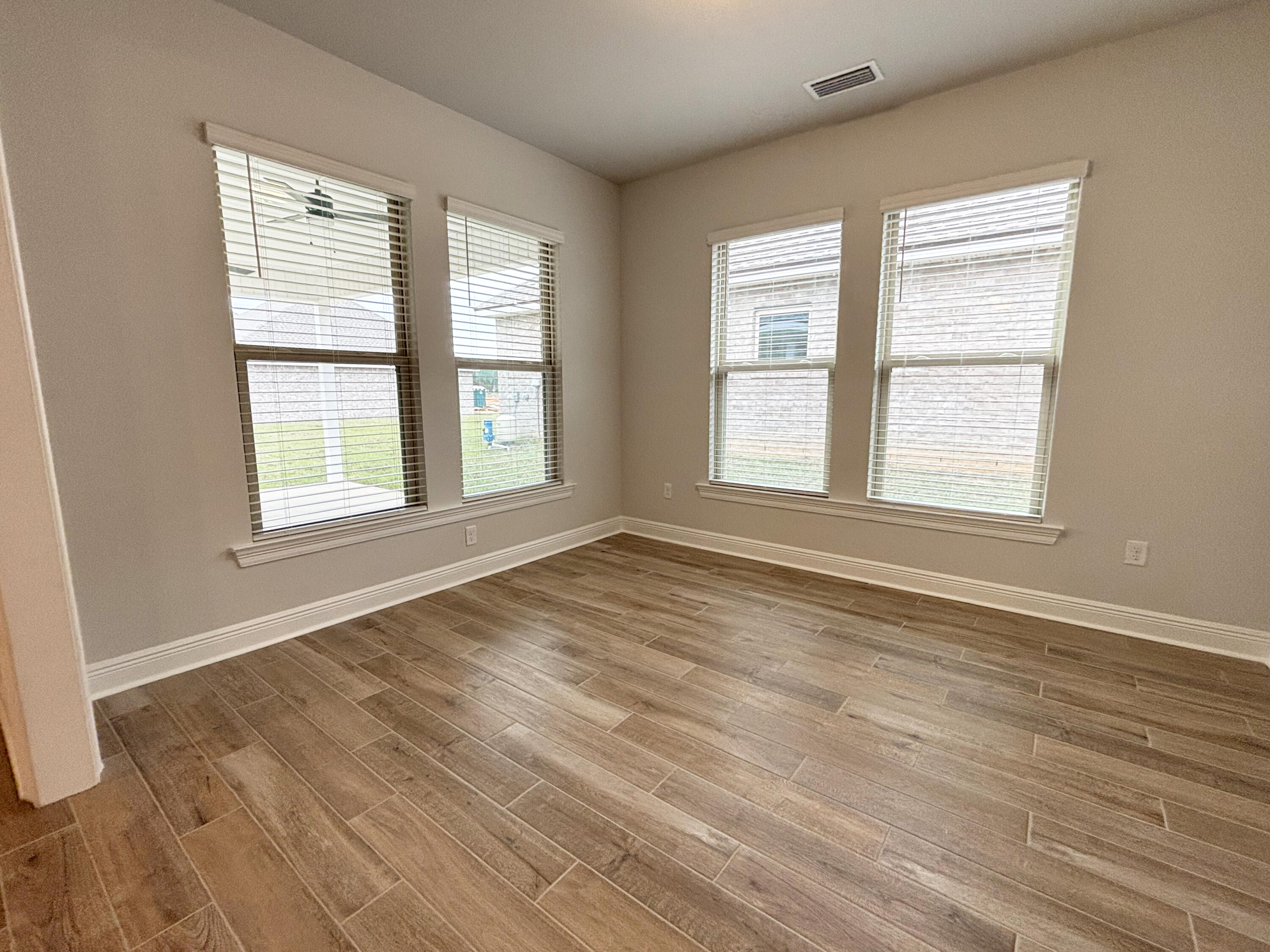 HAMMOCK BAY - BIRD SONG - Residential