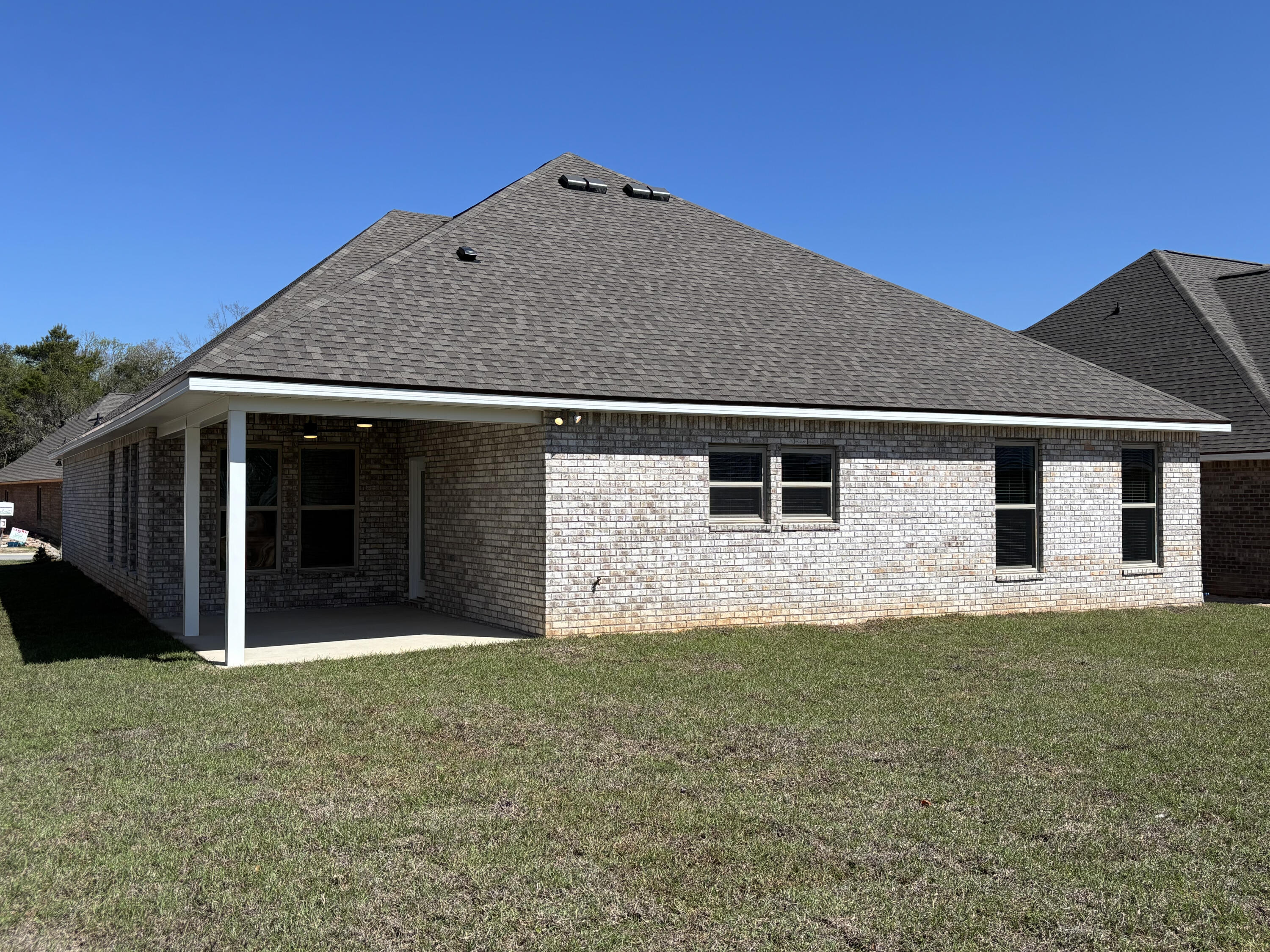 HAMMOCK BAY - BIRD SONG - Residential