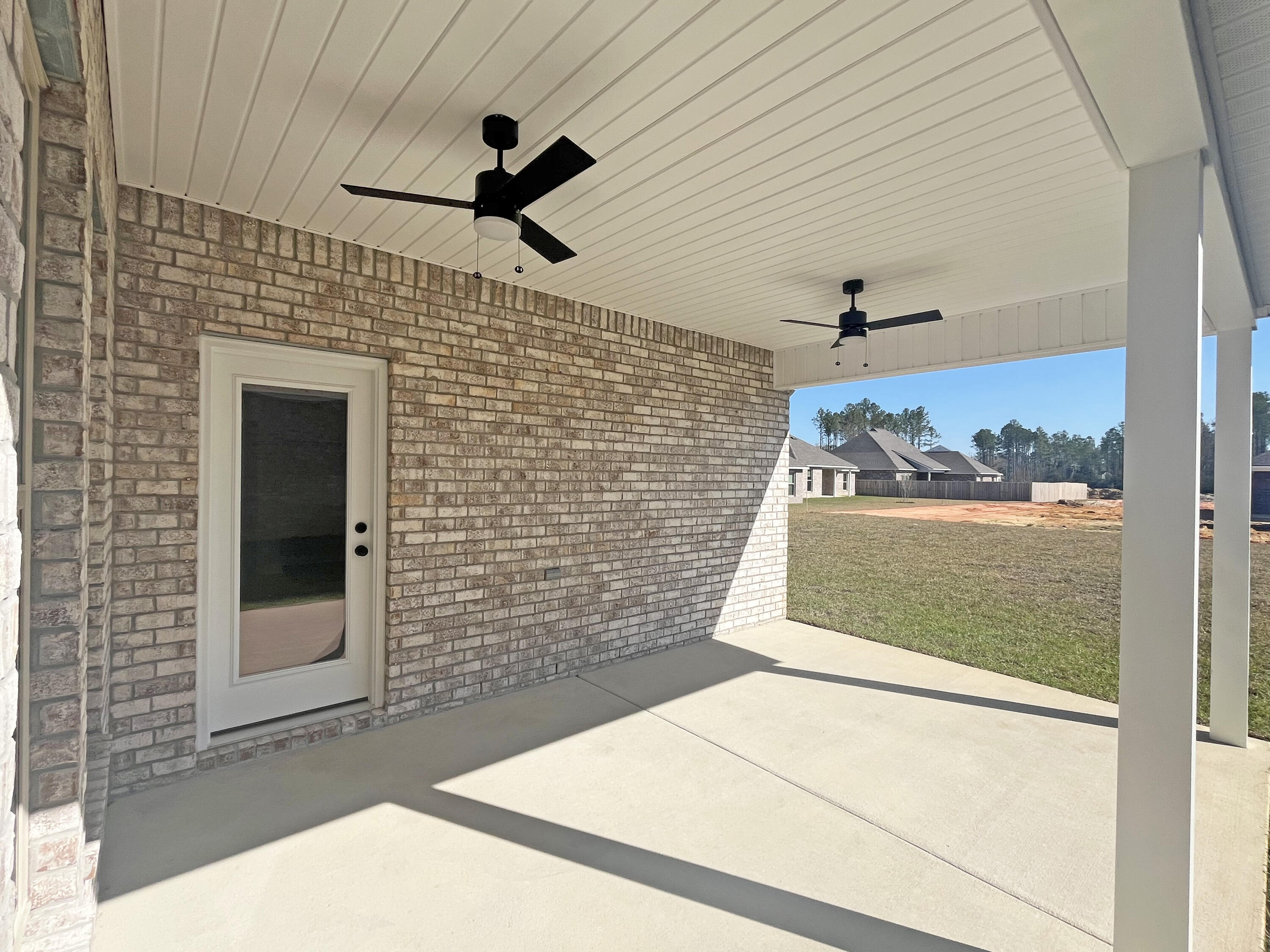 HAMMOCK BAY - BIRD SONG - Residential