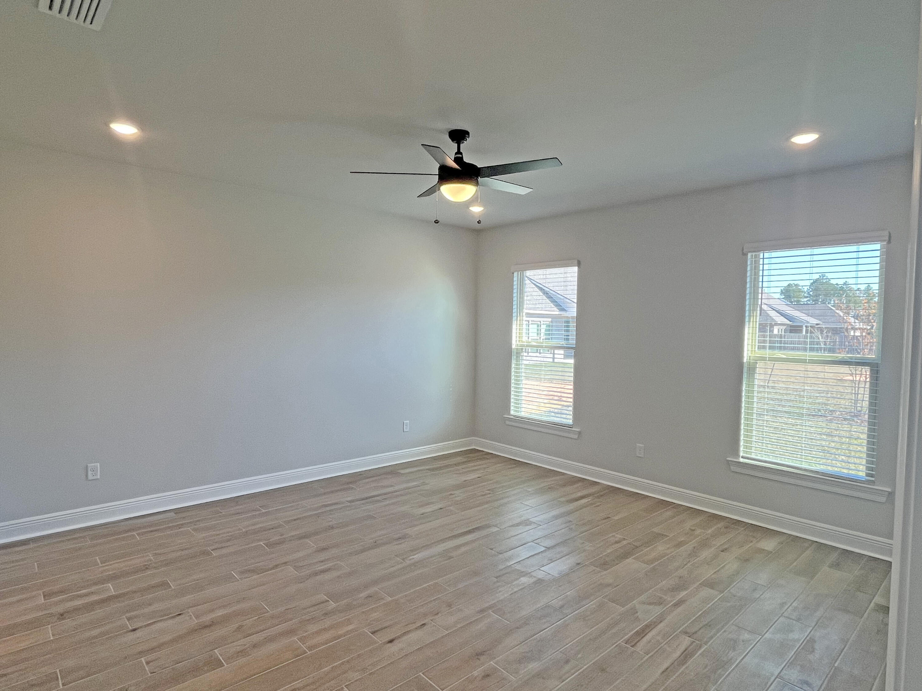 HAMMOCK BAY - BIRD SONG - Residential