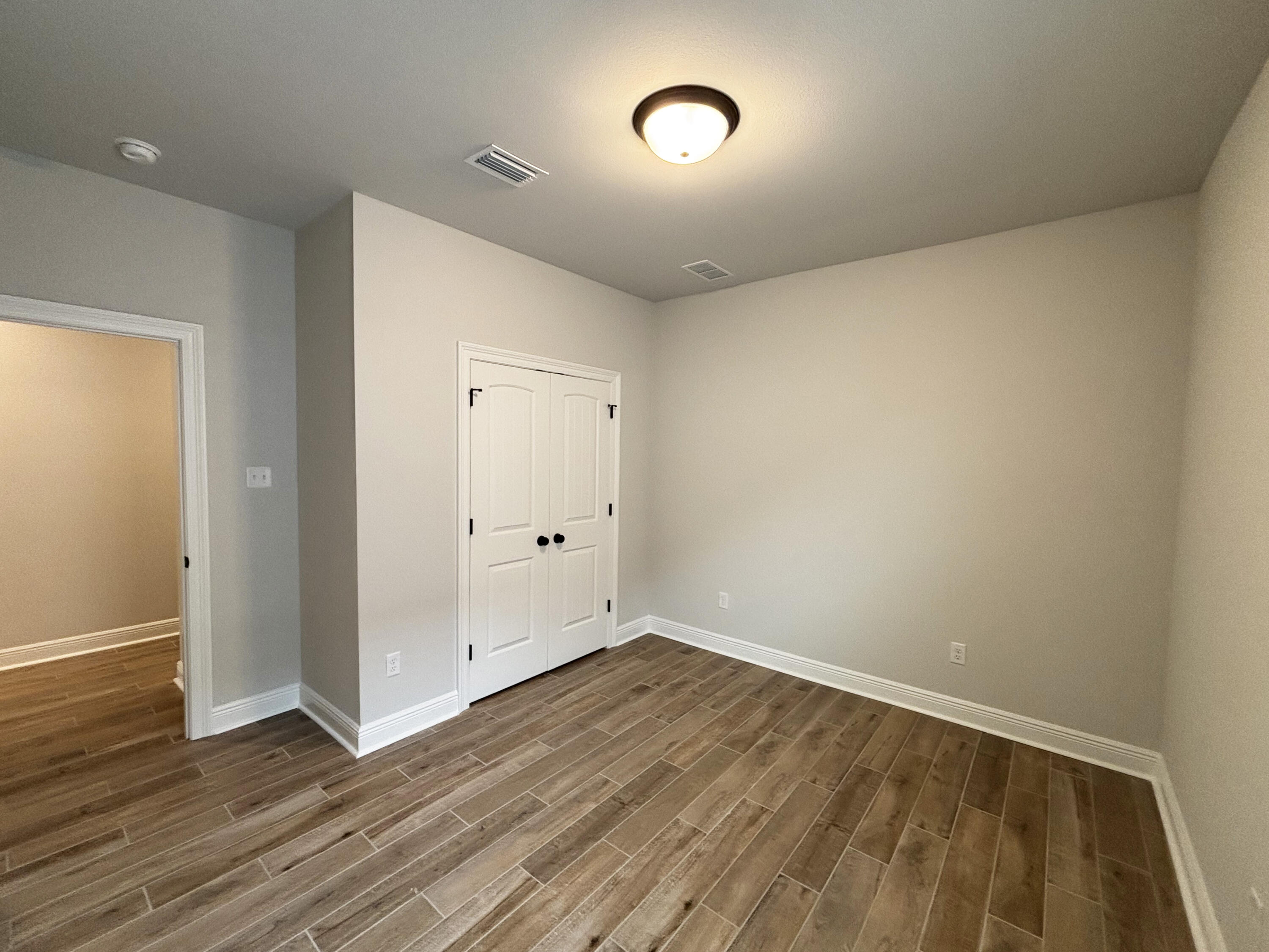 HAMMOCK BAY - BIRD SONG - Residential