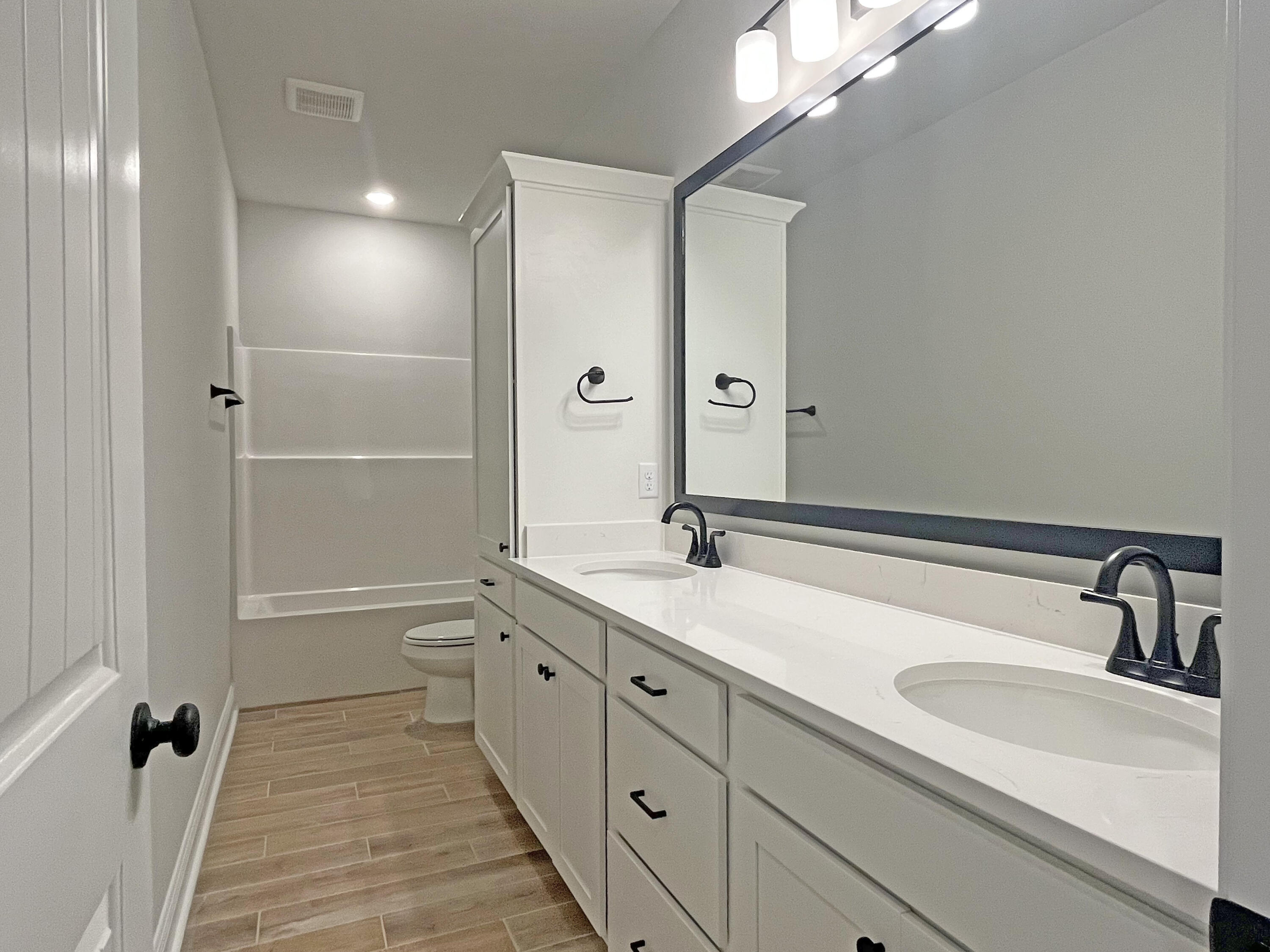 HAMMOCK BAY - BIRD SONG - Residential