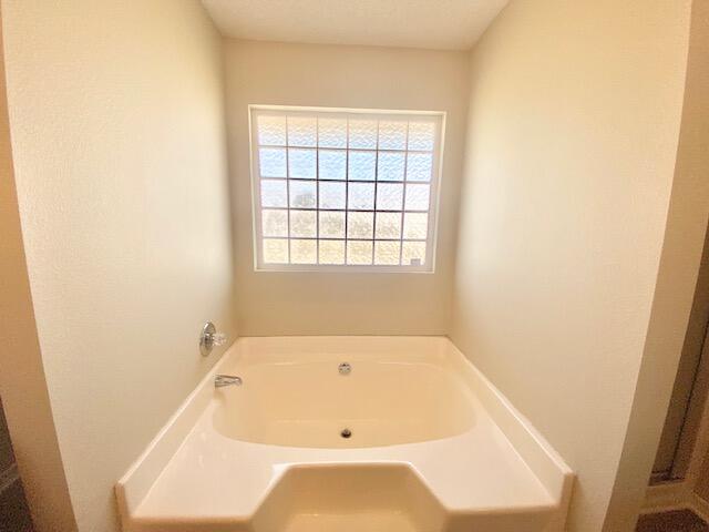 VICTORIAN VILLAGE - Residential Lease