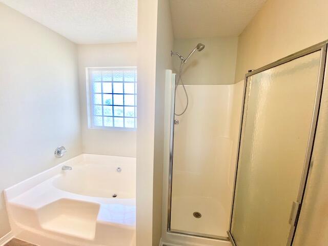 VICTORIAN VILLAGE - Residential Lease