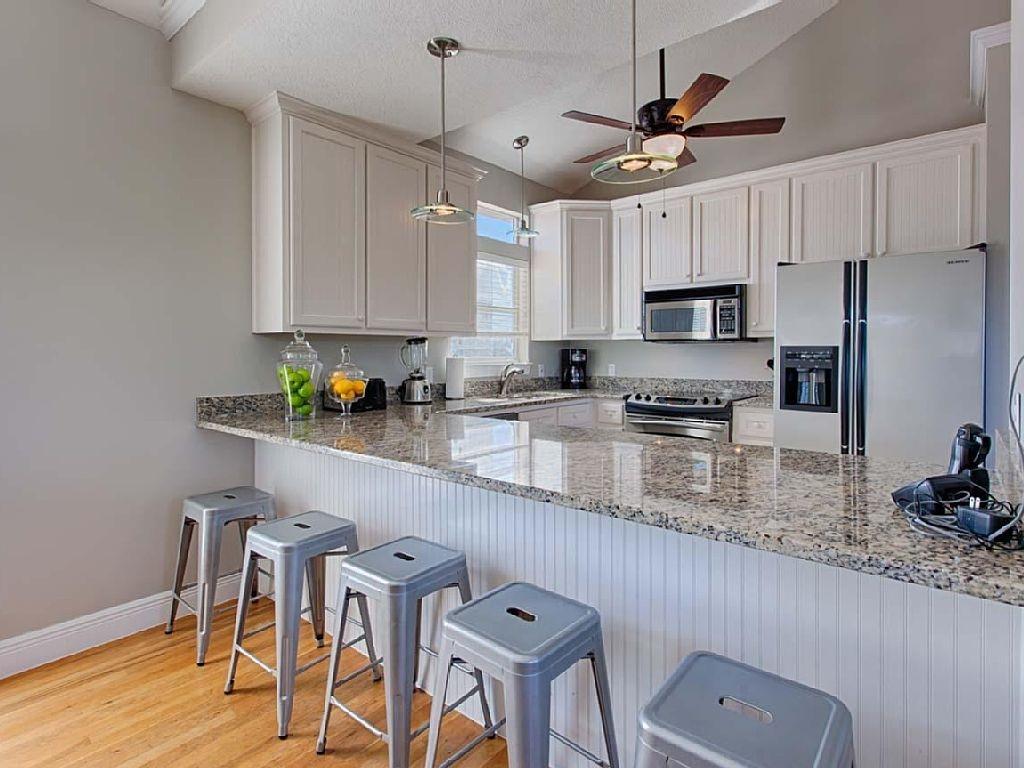 GULF SHORE MANOR - Residential