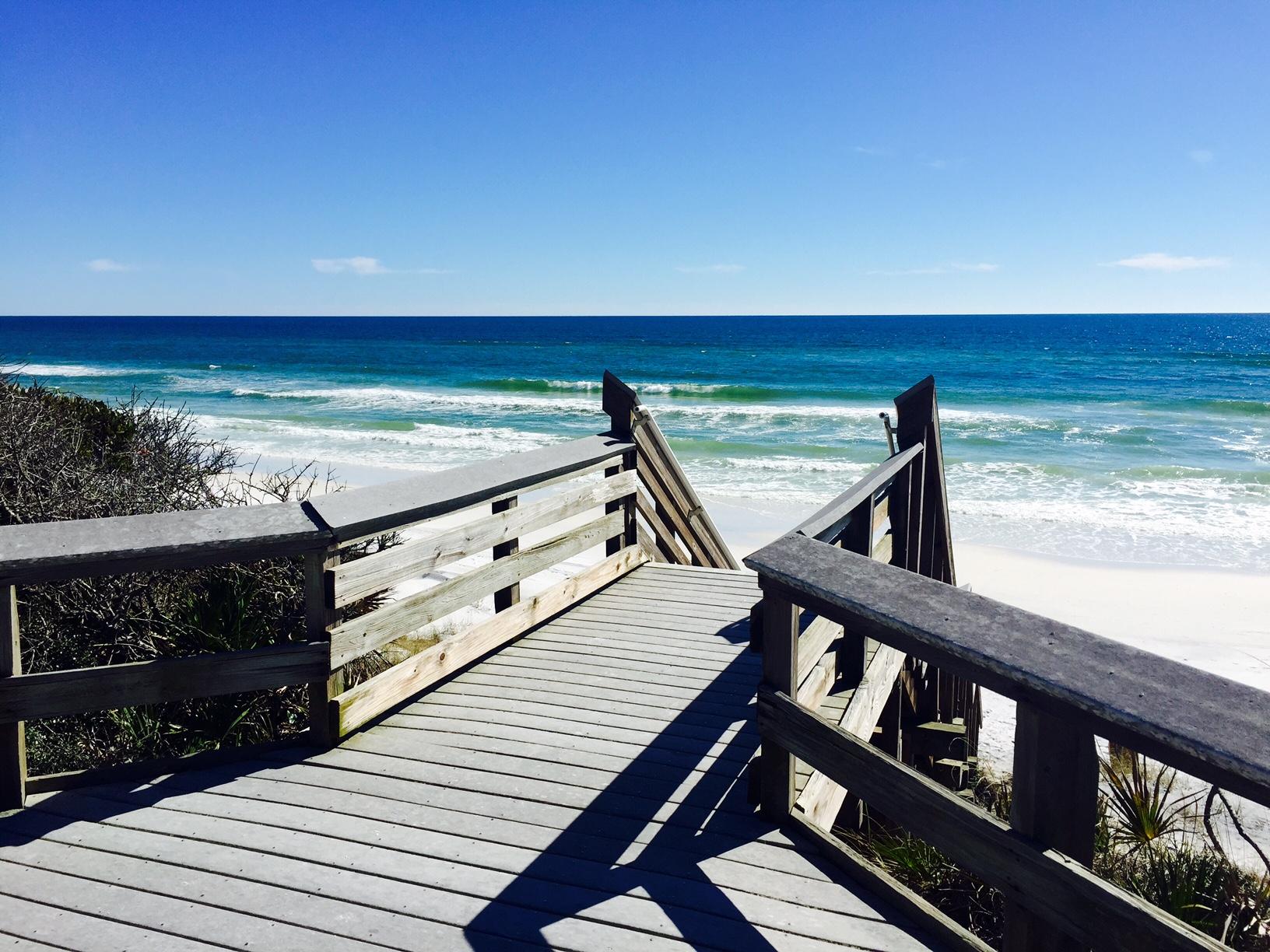 GULF SHORE MANOR - Residential