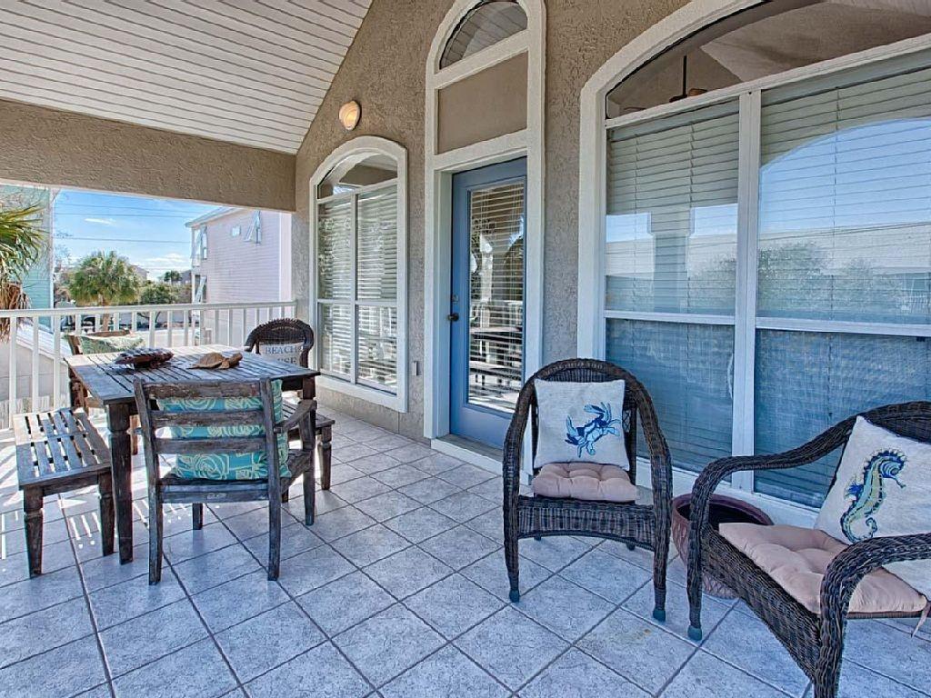 GULF SHORE MANOR - Residential