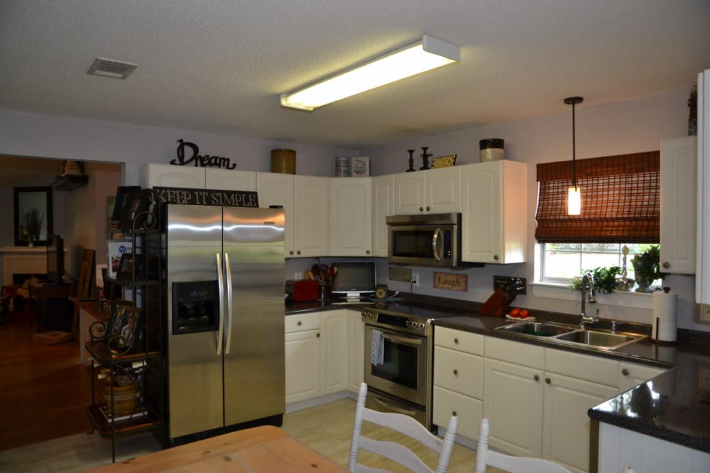 HILLTOP ACRES - Residential