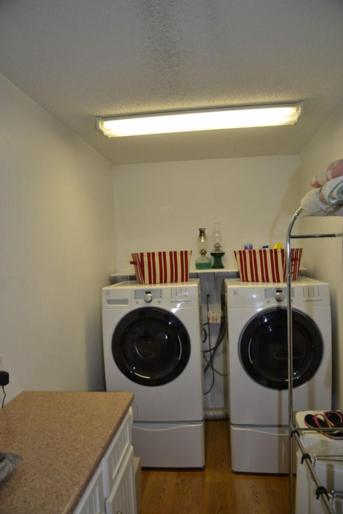 HILLTOP ACRES - Residential