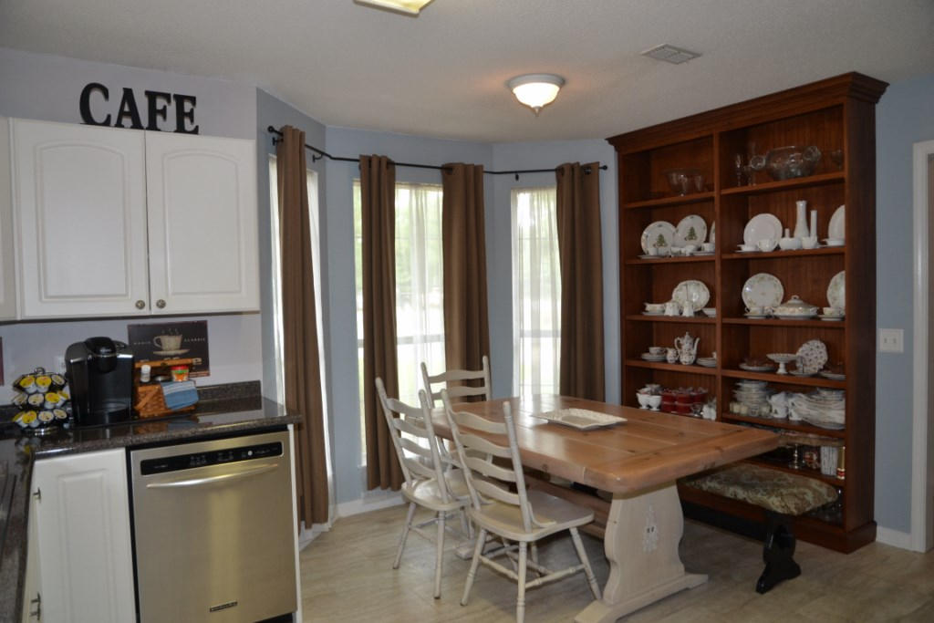 HILLTOP ACRES - Residential