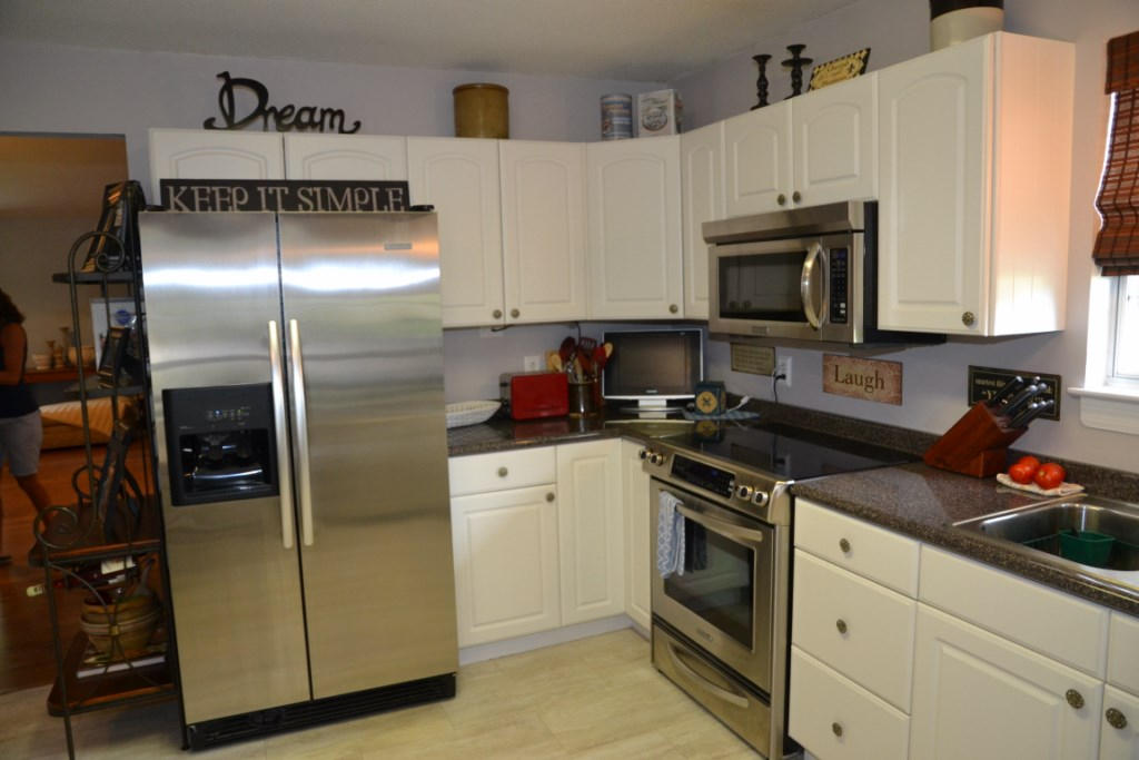 HILLTOP ACRES - Residential