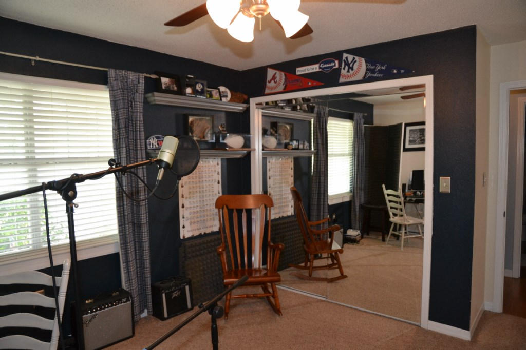 HILLTOP ACRES - Residential