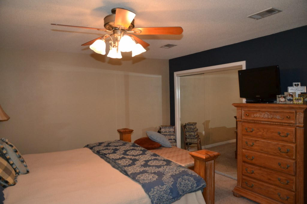 HILLTOP ACRES - Residential