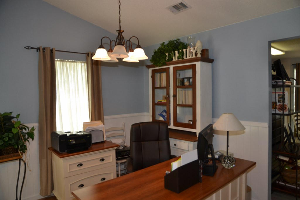 HILLTOP ACRES - Residential