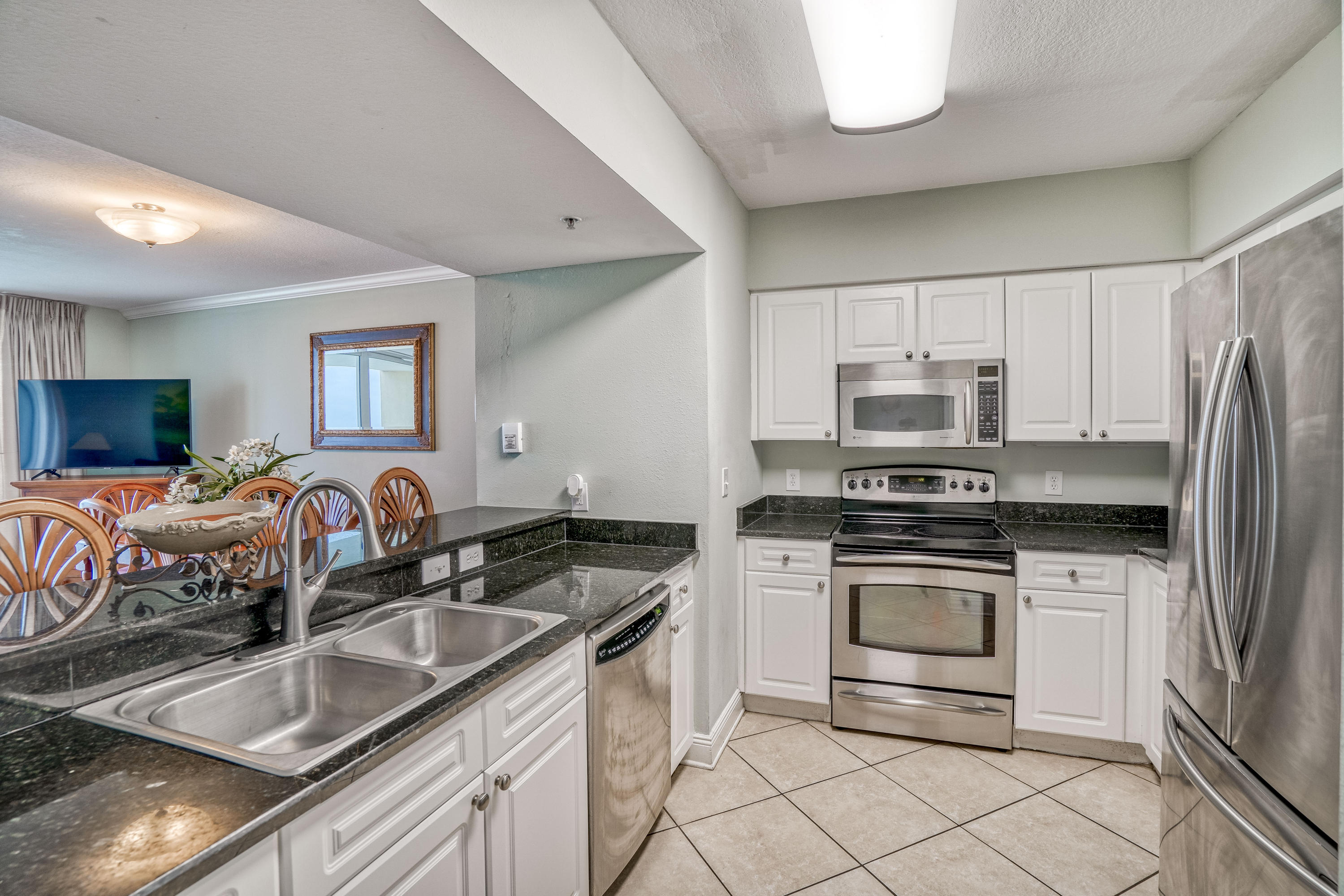 EMERALD BEACH PH 4 - Residential