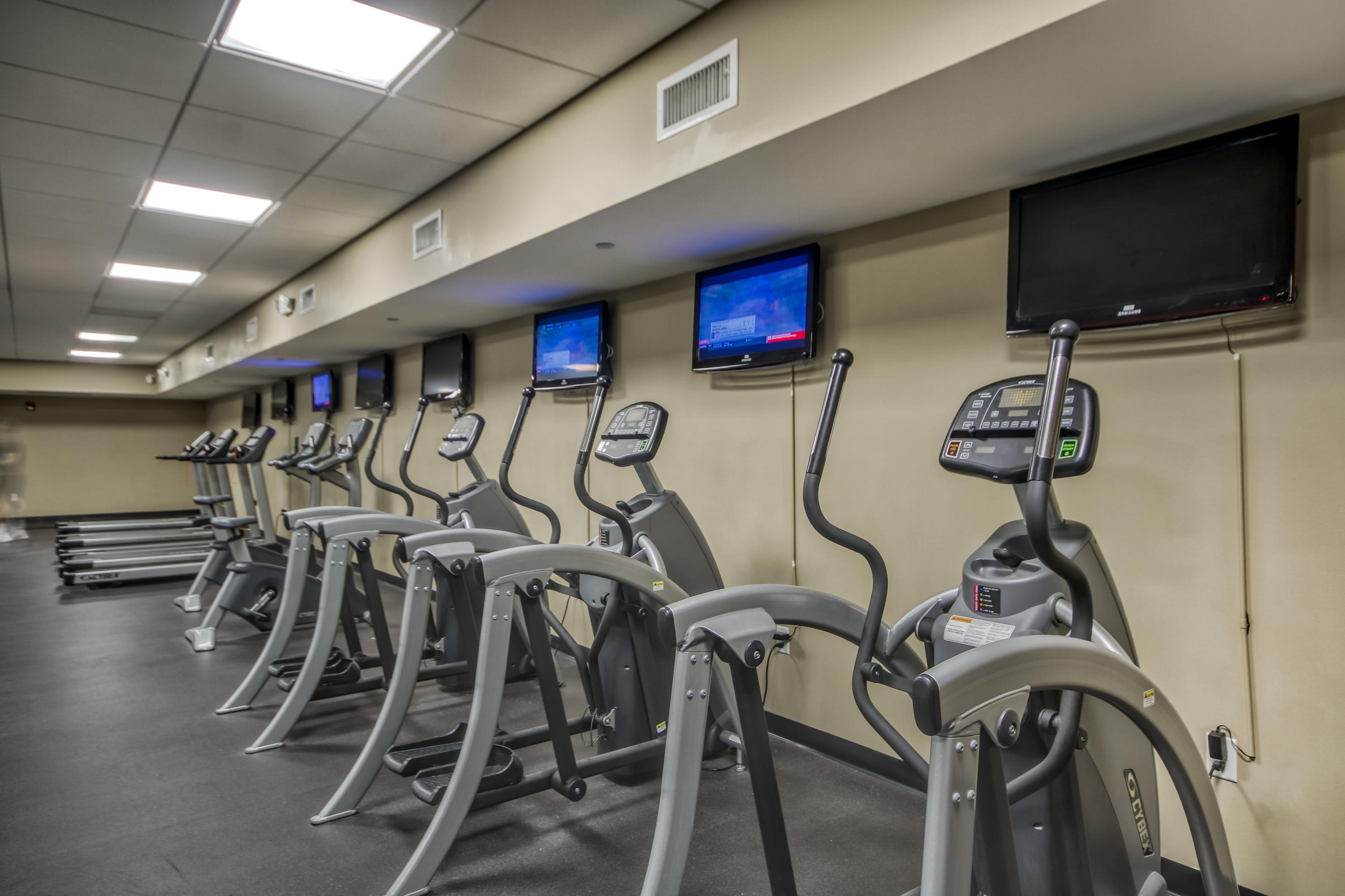 EMERALD BEACH PH 4 - Residential