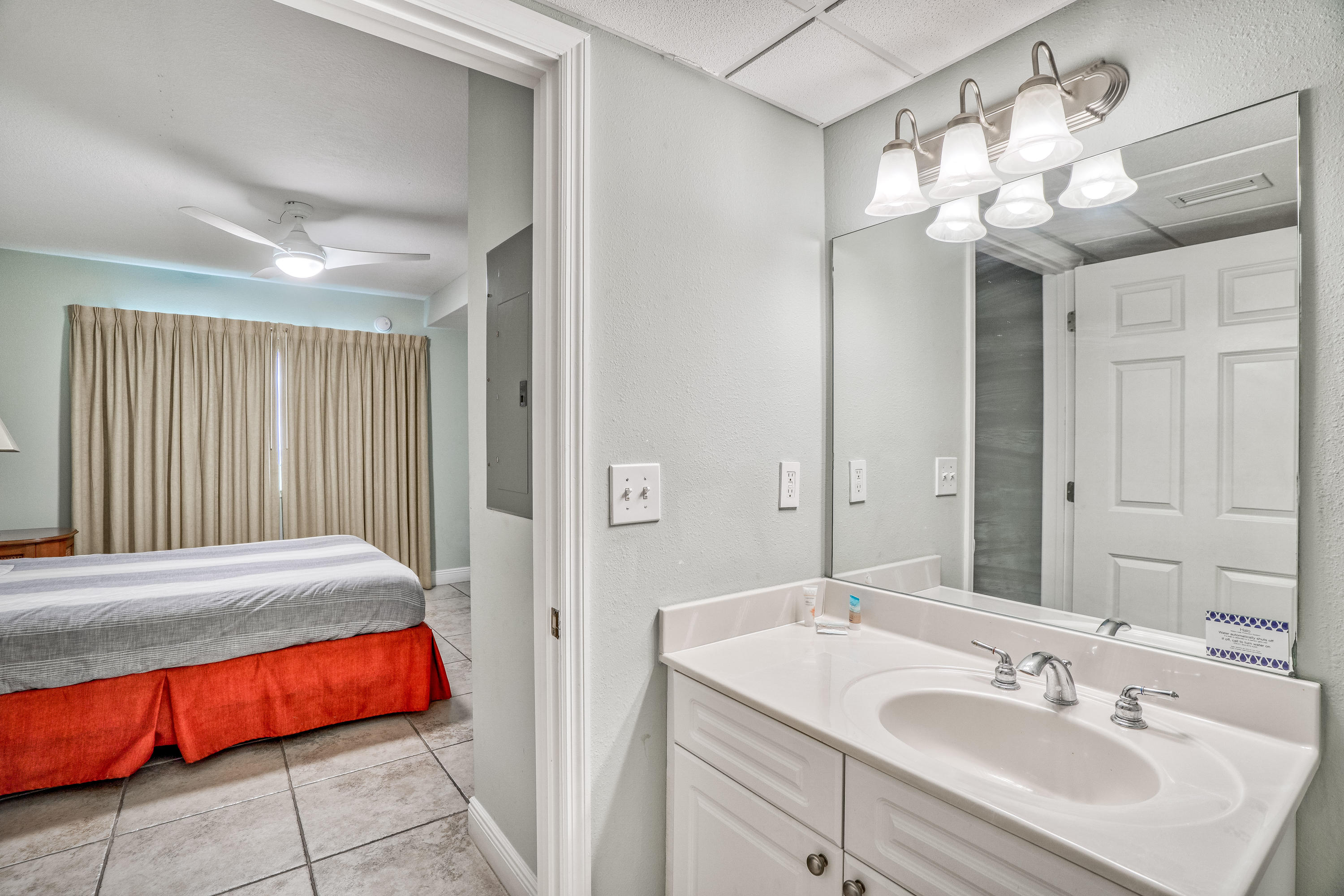 EMERALD BEACH PH 4 - Residential