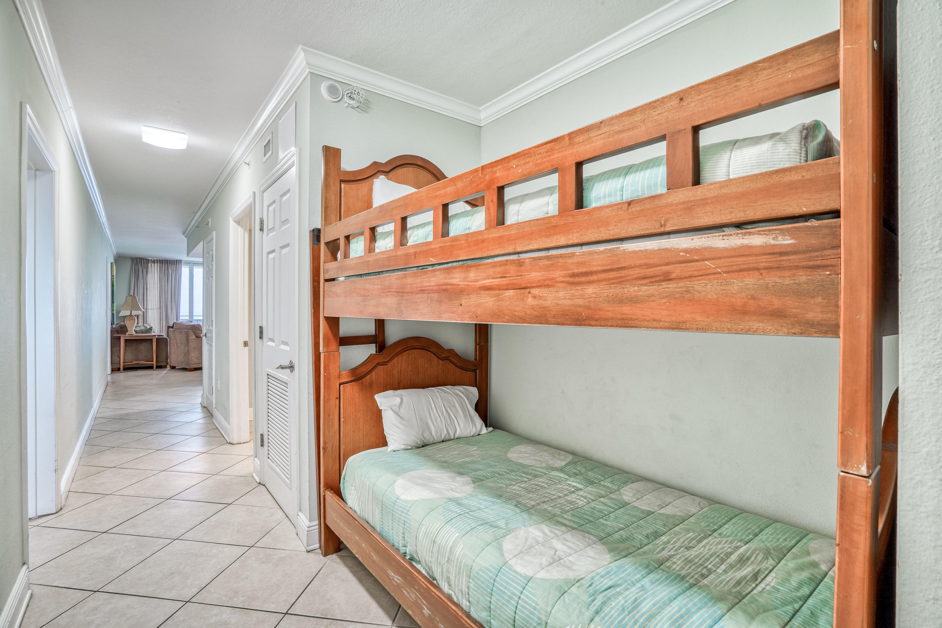 EMERALD BEACH PH 4 - Residential