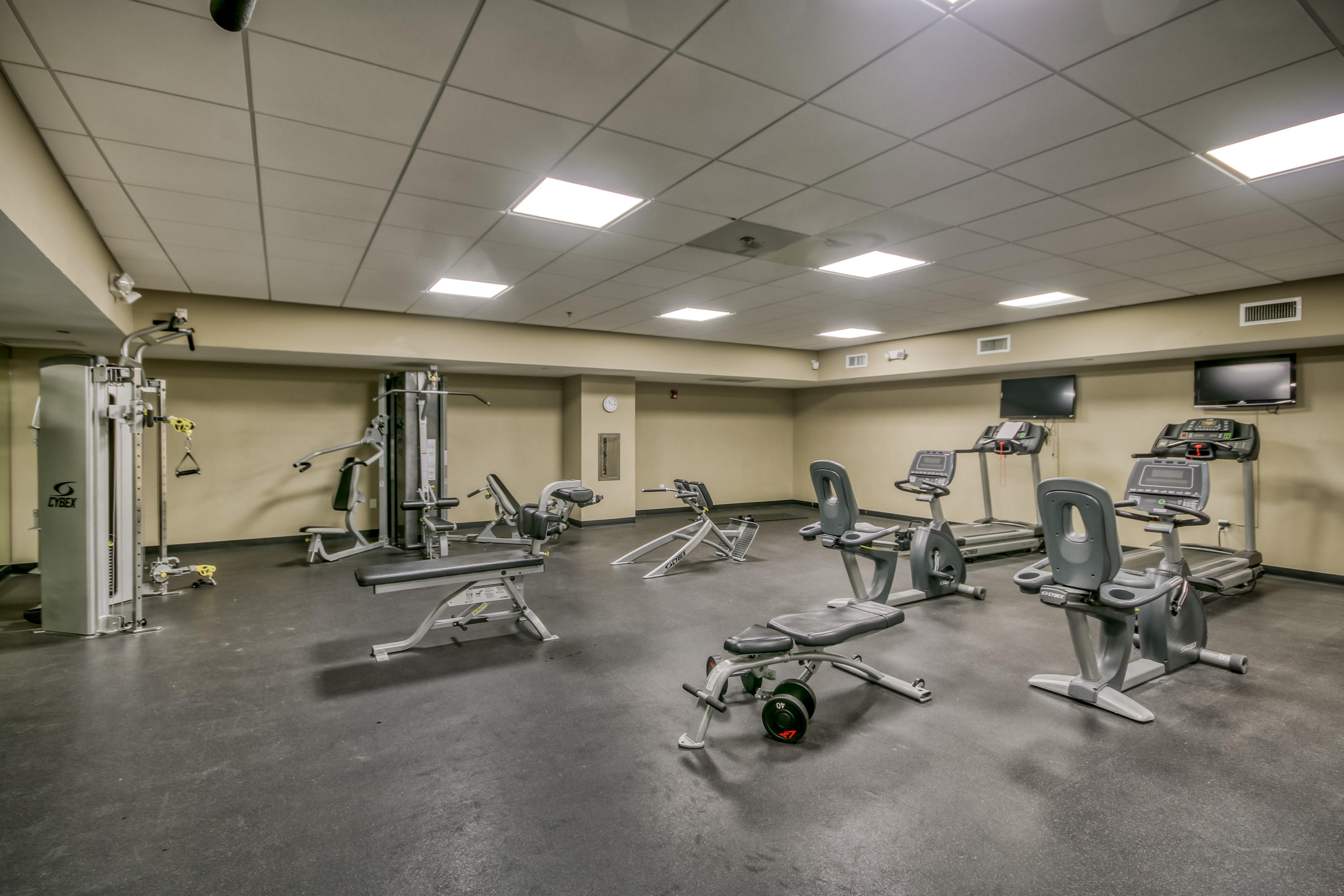 EMERALD BEACH PH 4 - Residential