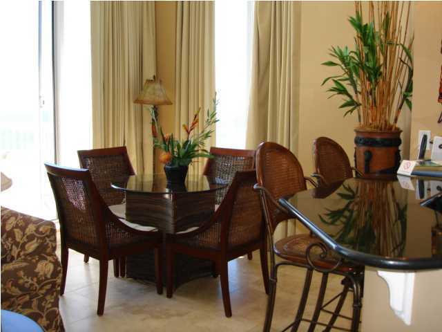 SILVER BEACH TOWERS - Residential