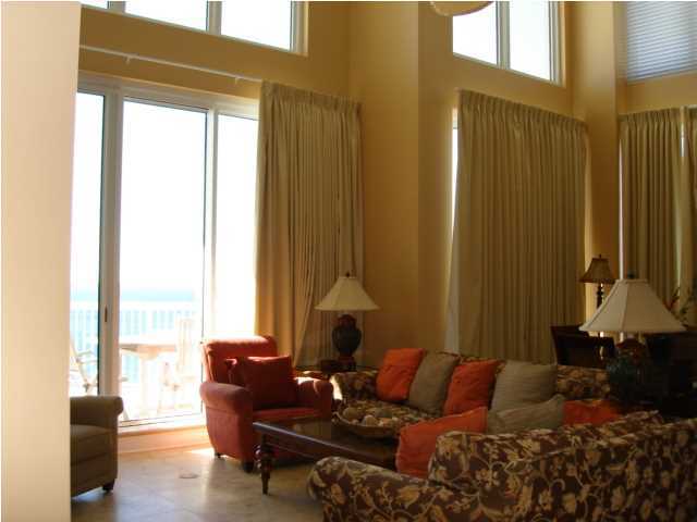 SILVER BEACH TOWERS - Residential