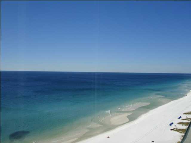 SILVER BEACH TOWERS - Residential