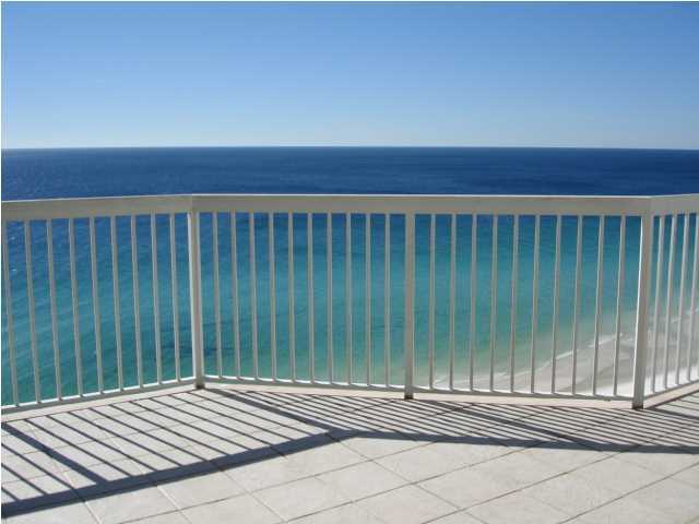 SILVER BEACH TOWERS - Residential