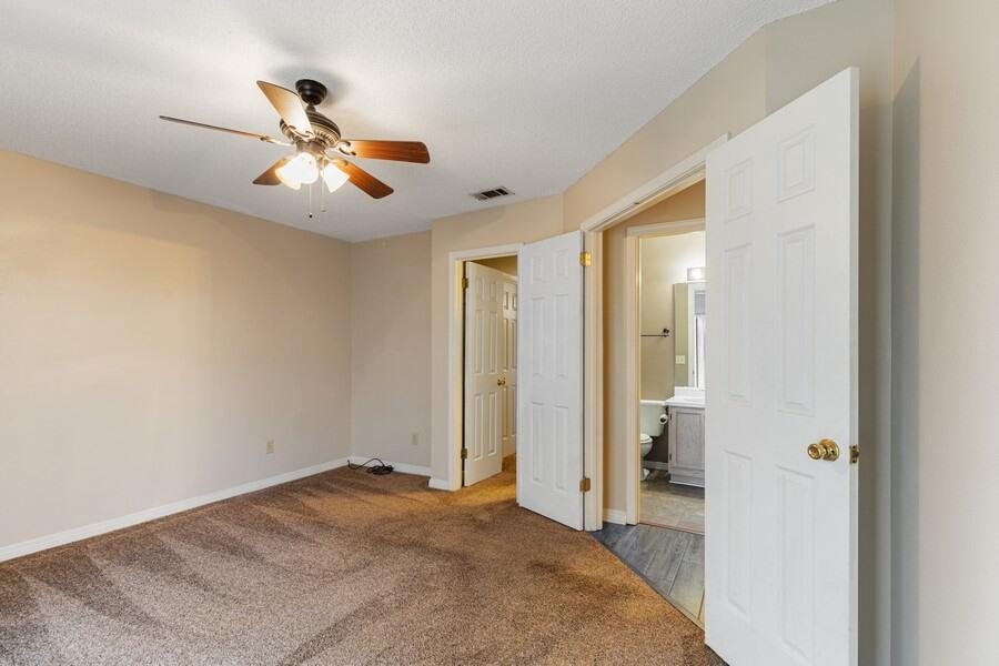 LAKE CHARLESTON - Residential