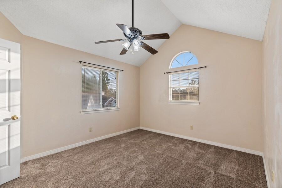 LAKE CHARLESTON - Residential