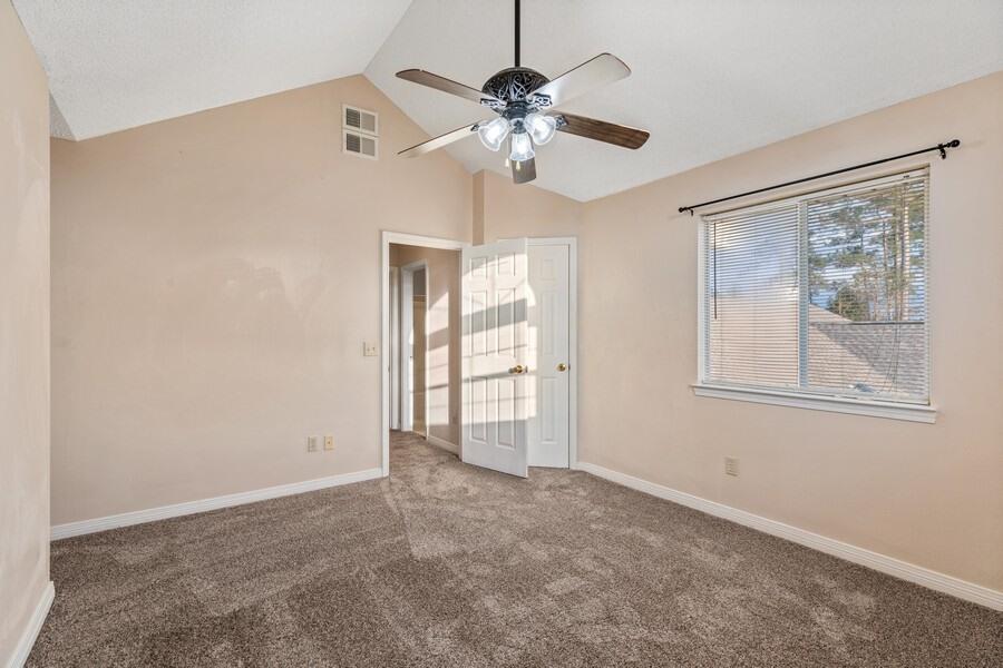 LAKE CHARLESTON - Residential