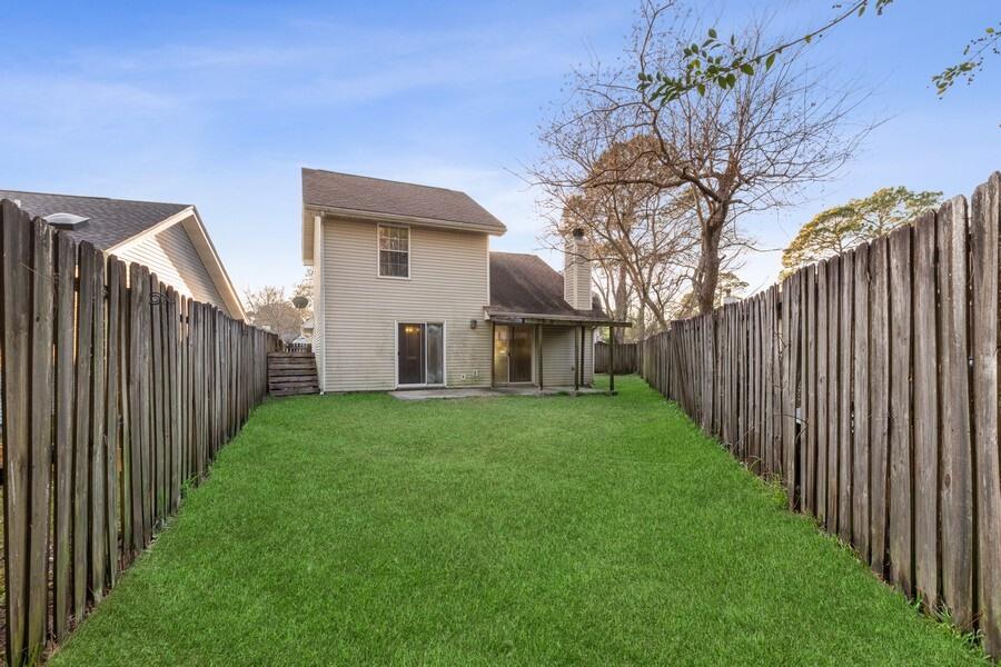 LAKE CHARLESTON - Residential